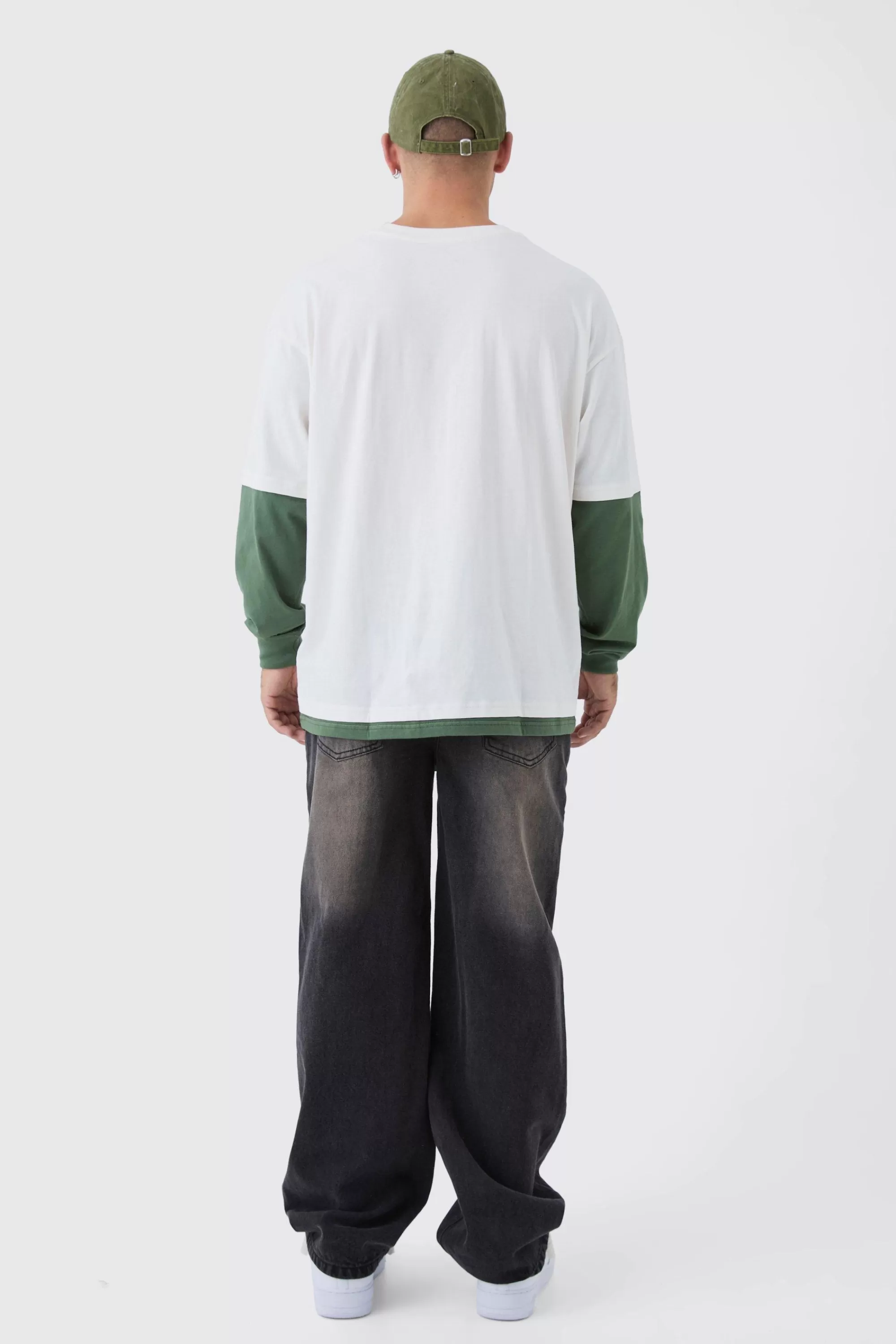 boohooMAN Relaxed Fit Washed Jeans | UK