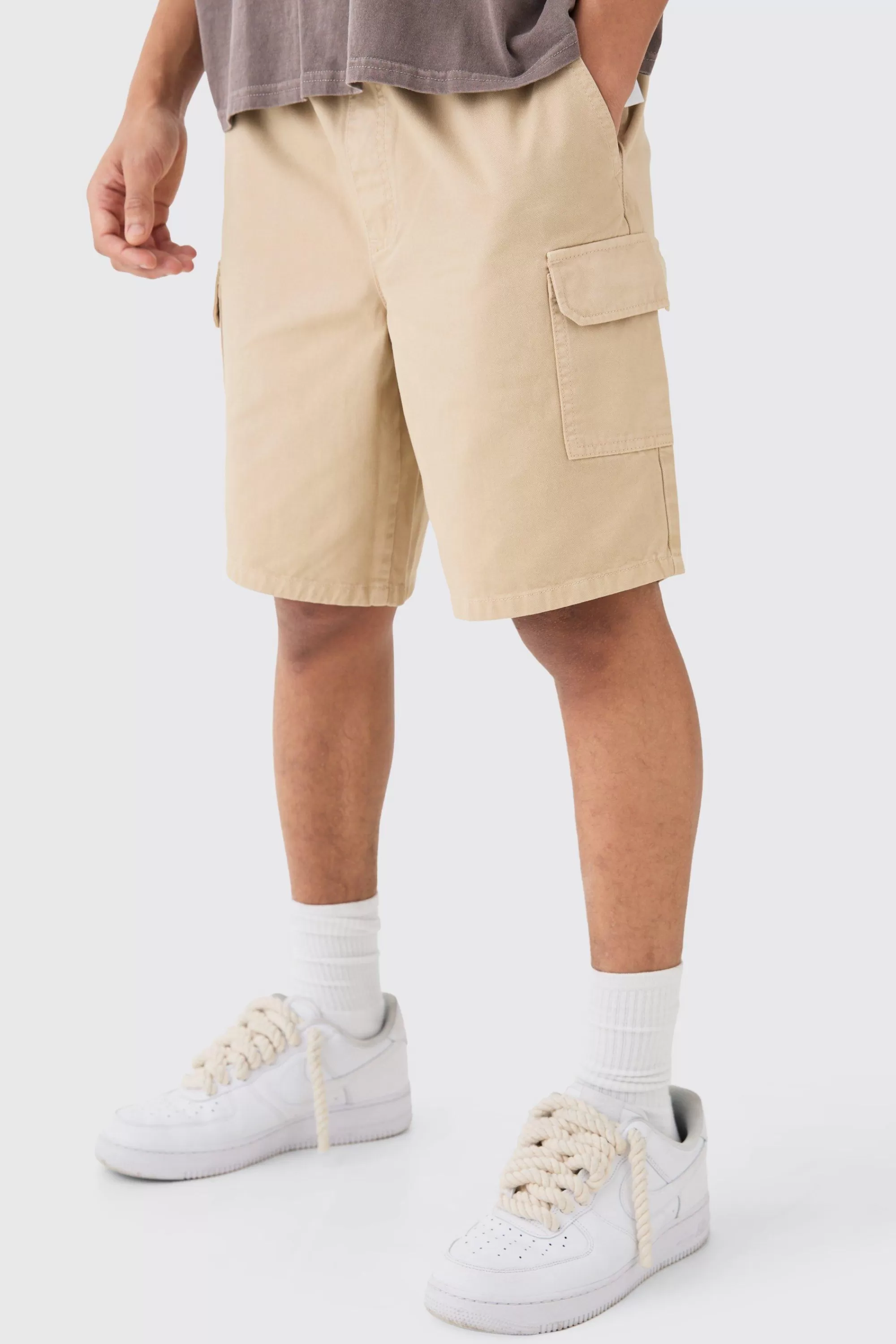 boohooMAN Relaxed Fit Elasticated Waist Cargo Shorts | UK