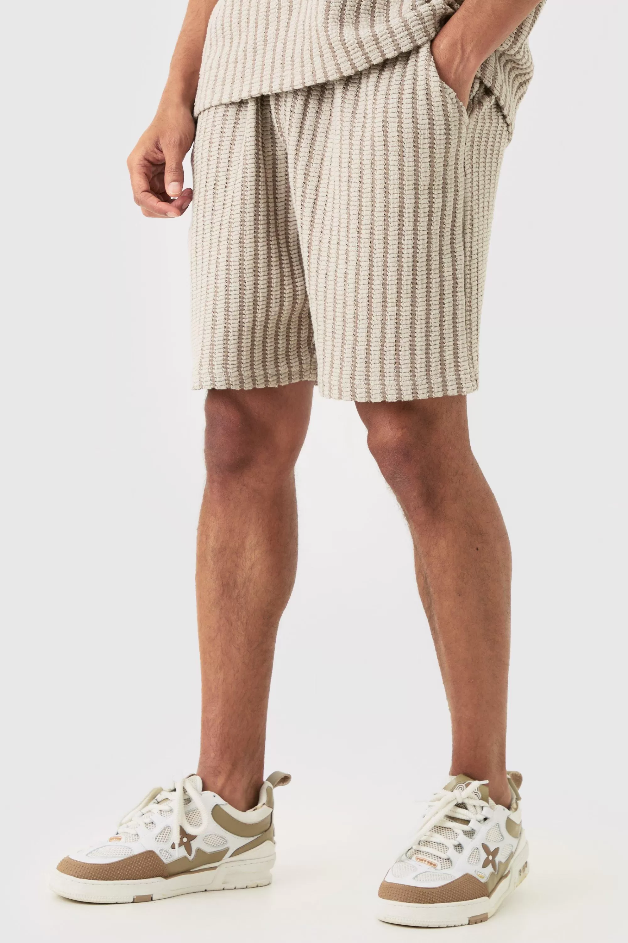 boohooMAN Relaxed Fit Mid Length Striped Textured Short | UK