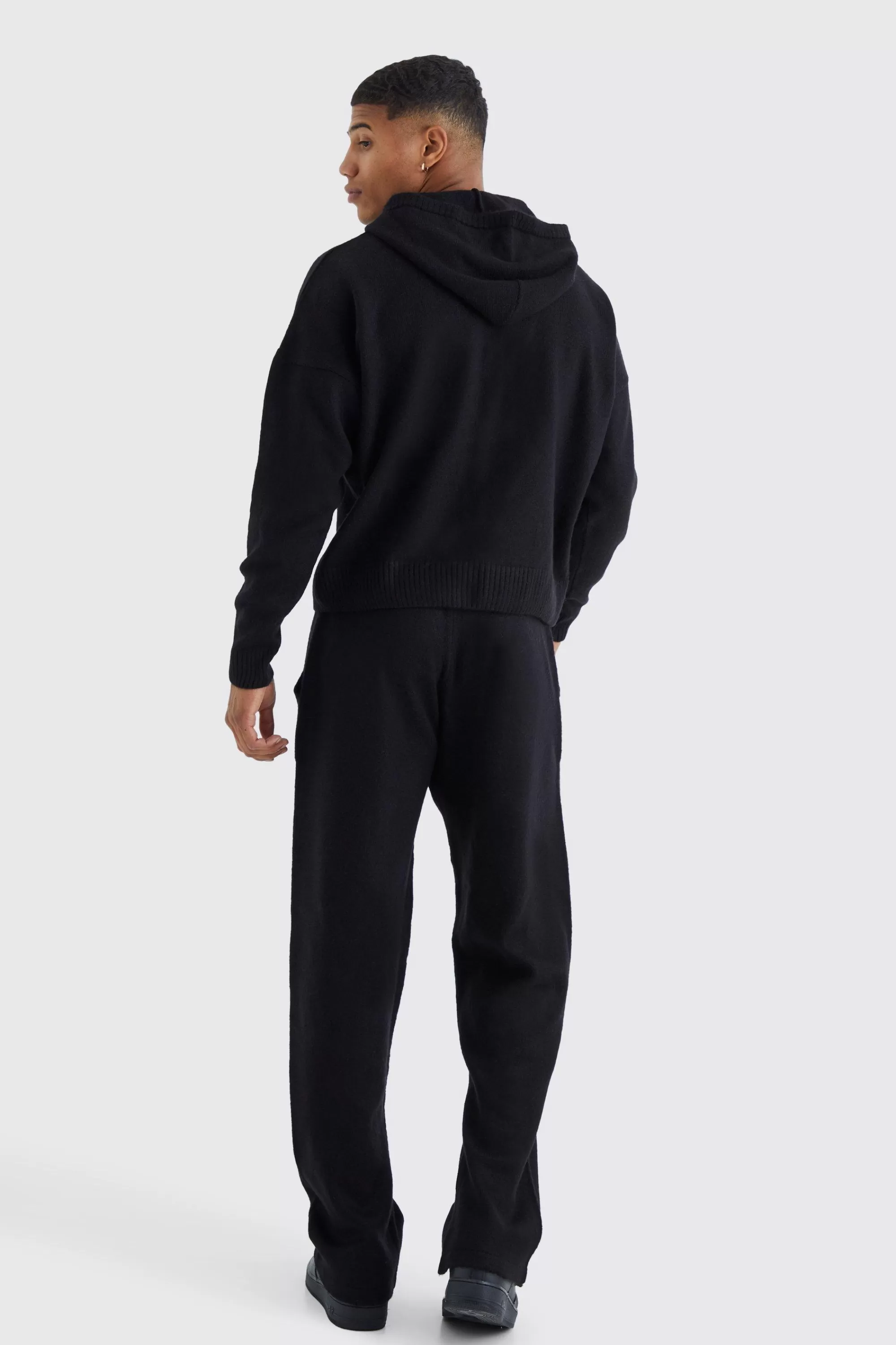 boohooMAN Relaxed Fit Wide Leg Knitted Joggers | UK