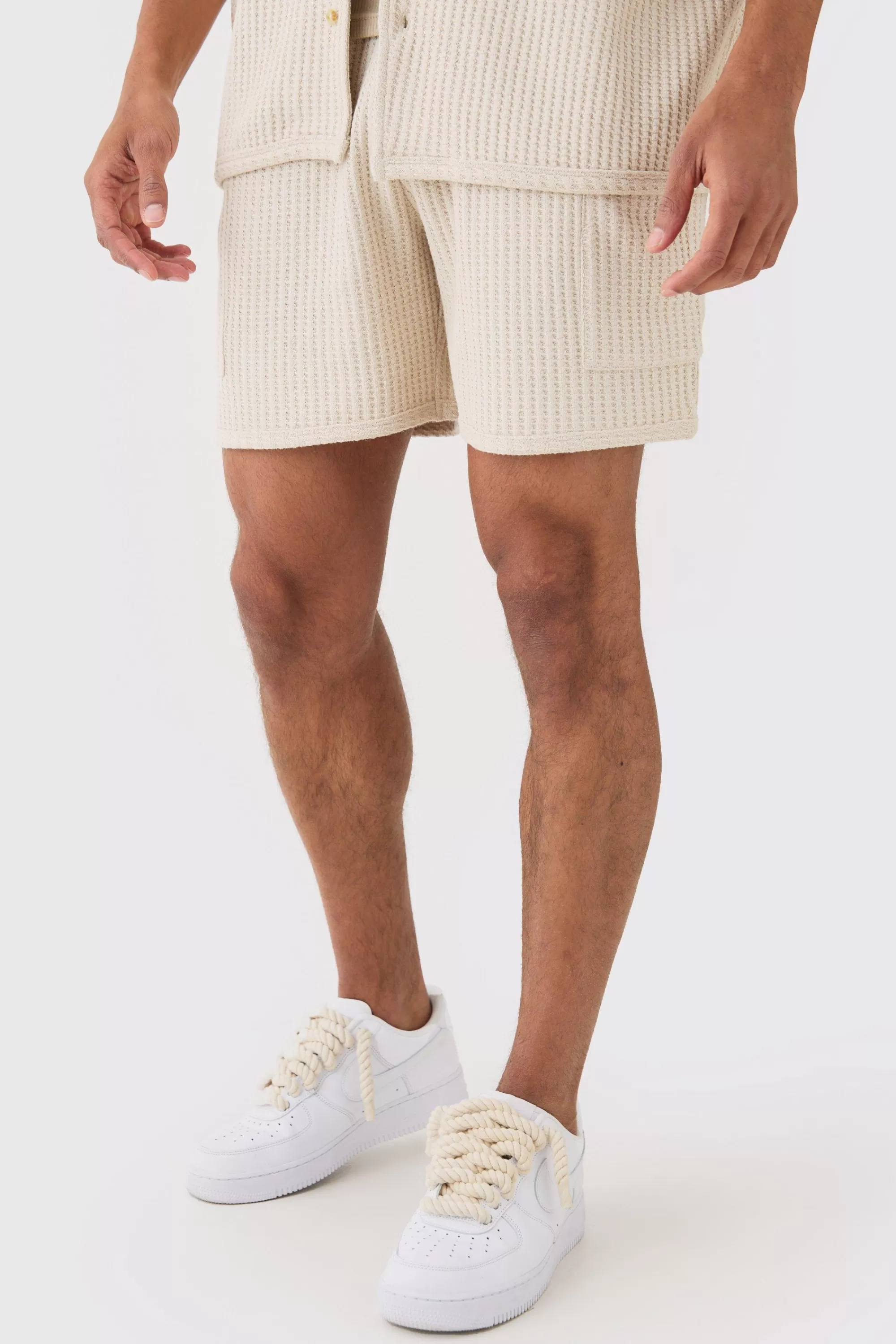 boohooMAN Relaxed Heavy Jumbo Waffle Cargo Short | UK