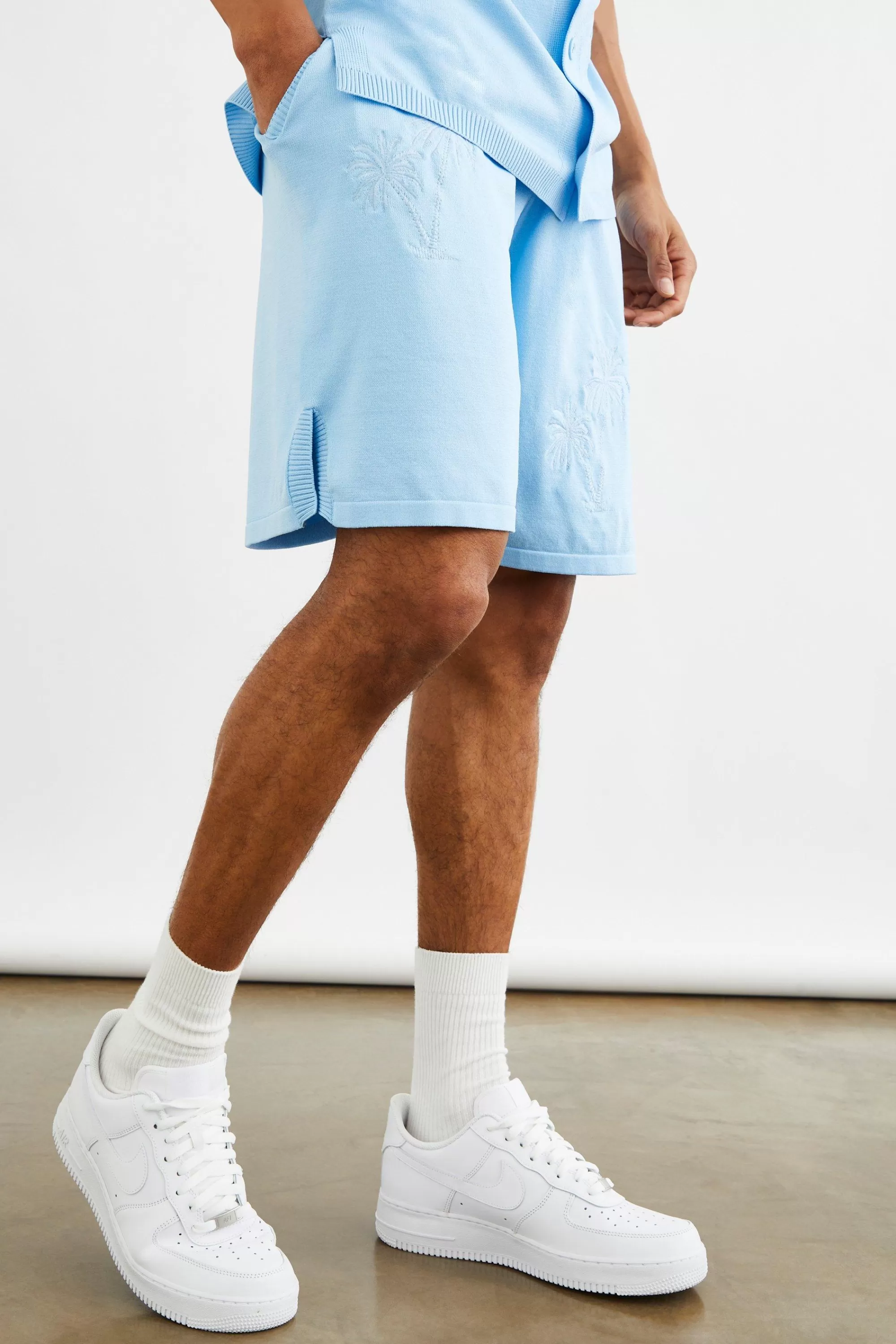 boohooMAN Relaxed Palm Knitted Short | UK
