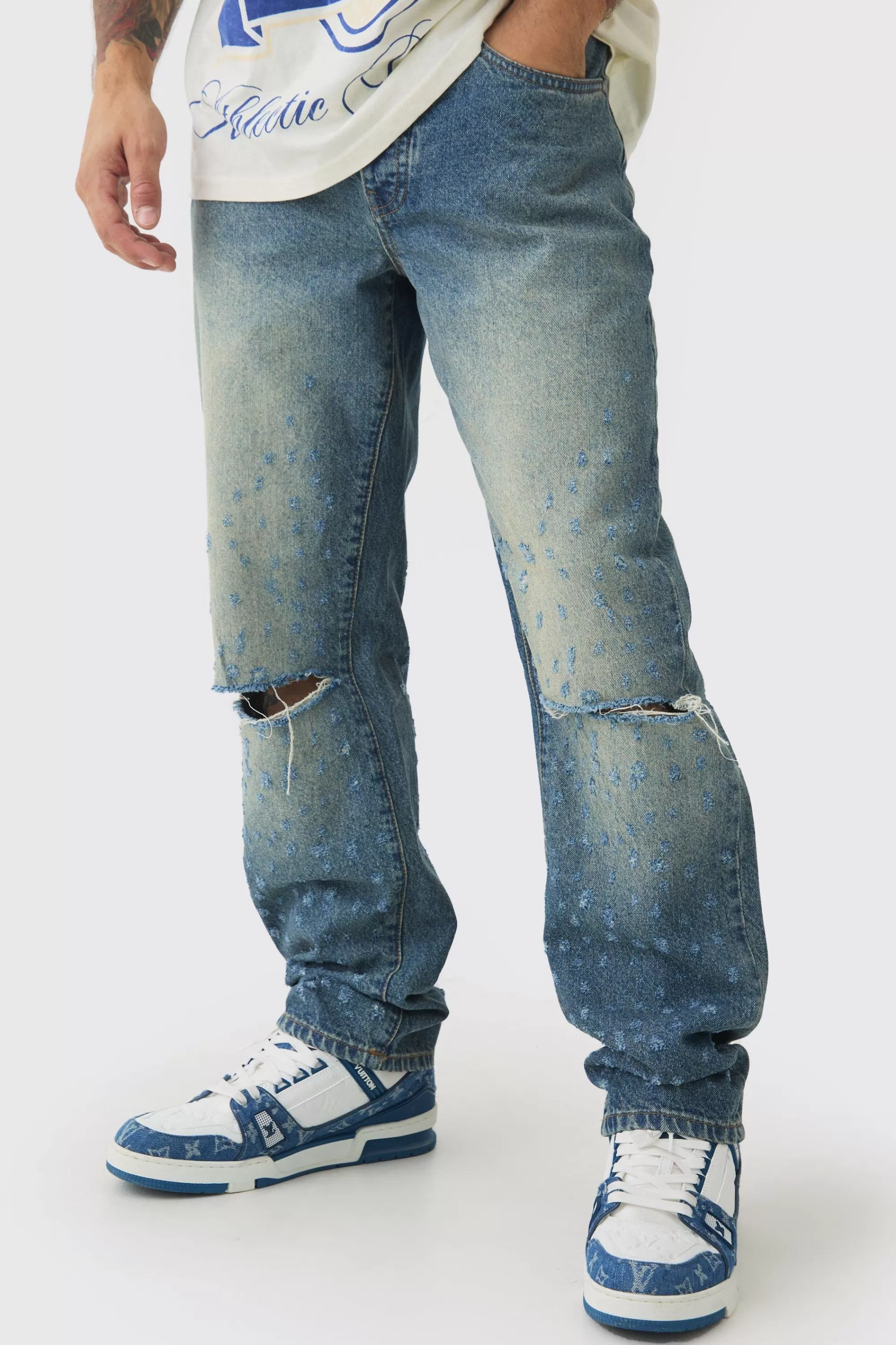 boohooMAN Relaxed Rigid Distressed Knee Slit Jeans | UK