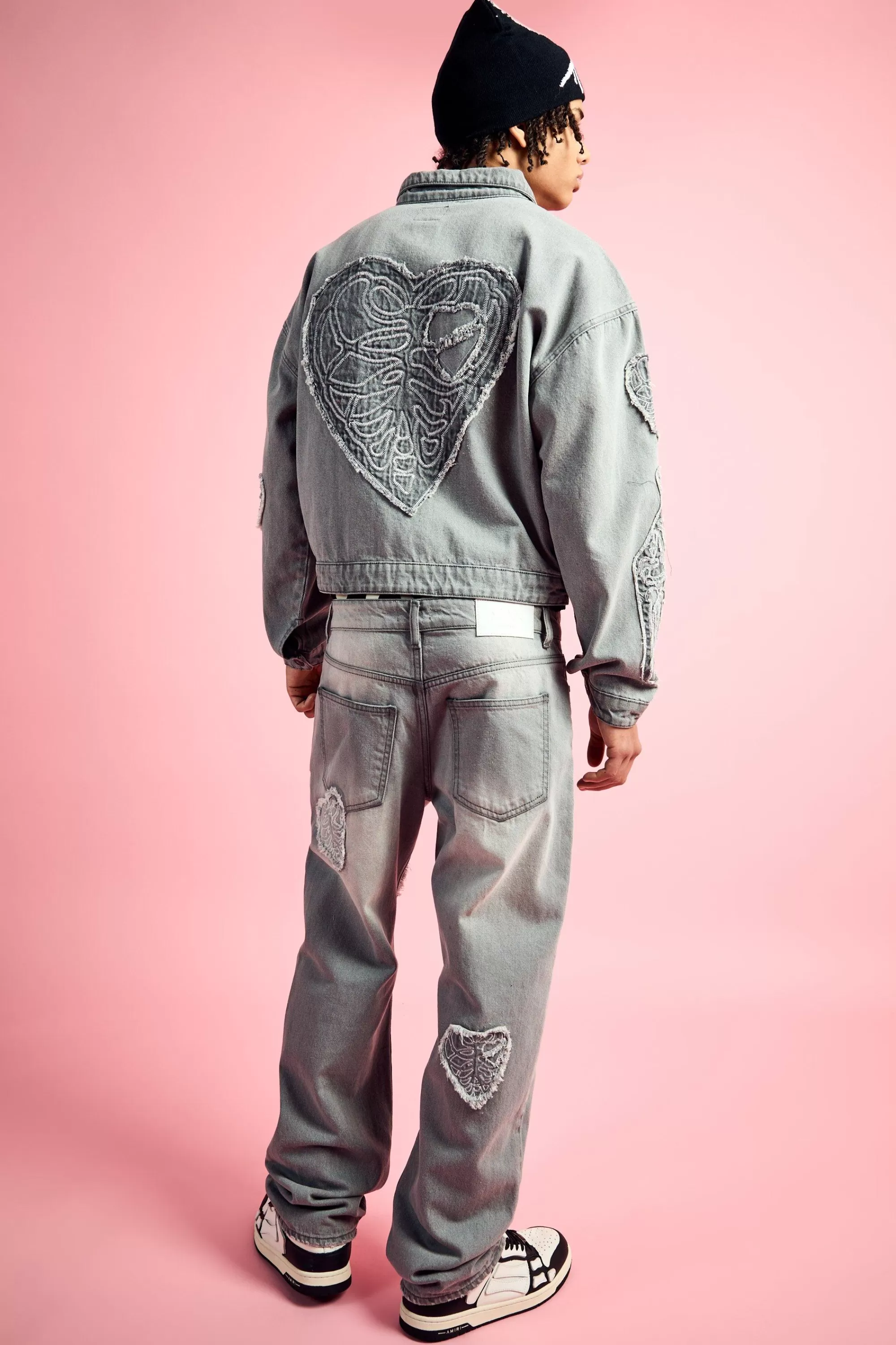 boohooMAN Relaxed Rigid Heart Applique Jean In | UK