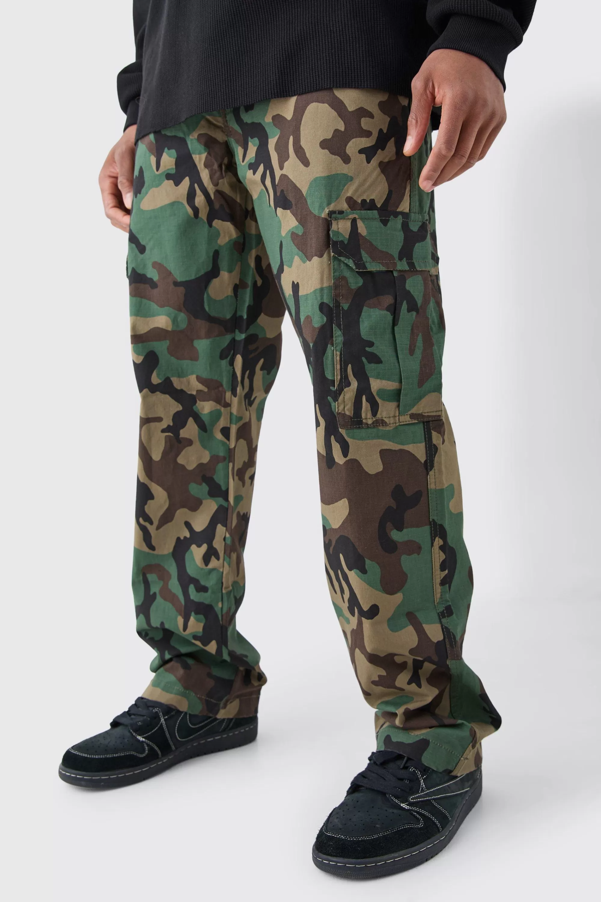boohooMAN Relaxed Ripstop Camo Cargo Trouser | UK