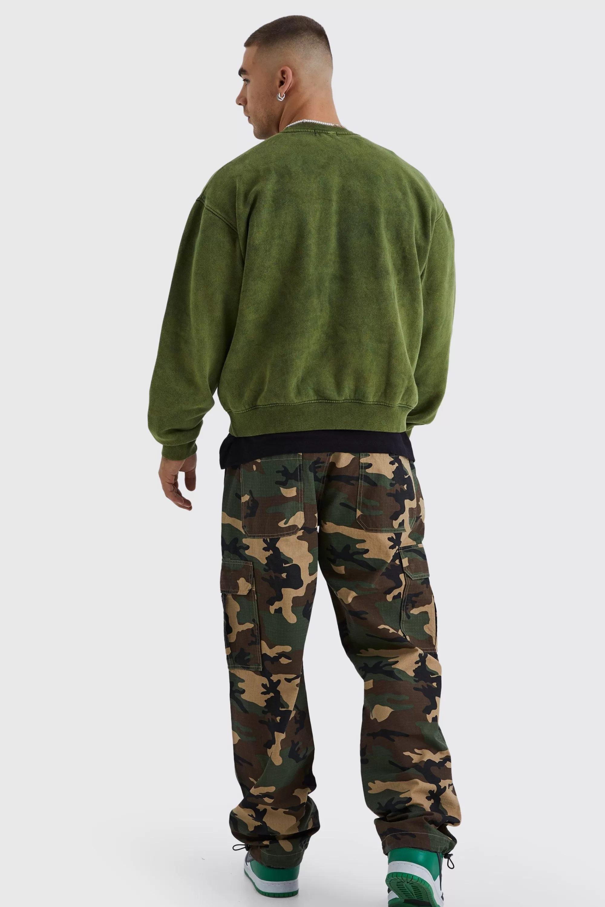 boohooMAN Relaxed Ripstop Gusset Camo Cargo Trouser | UK