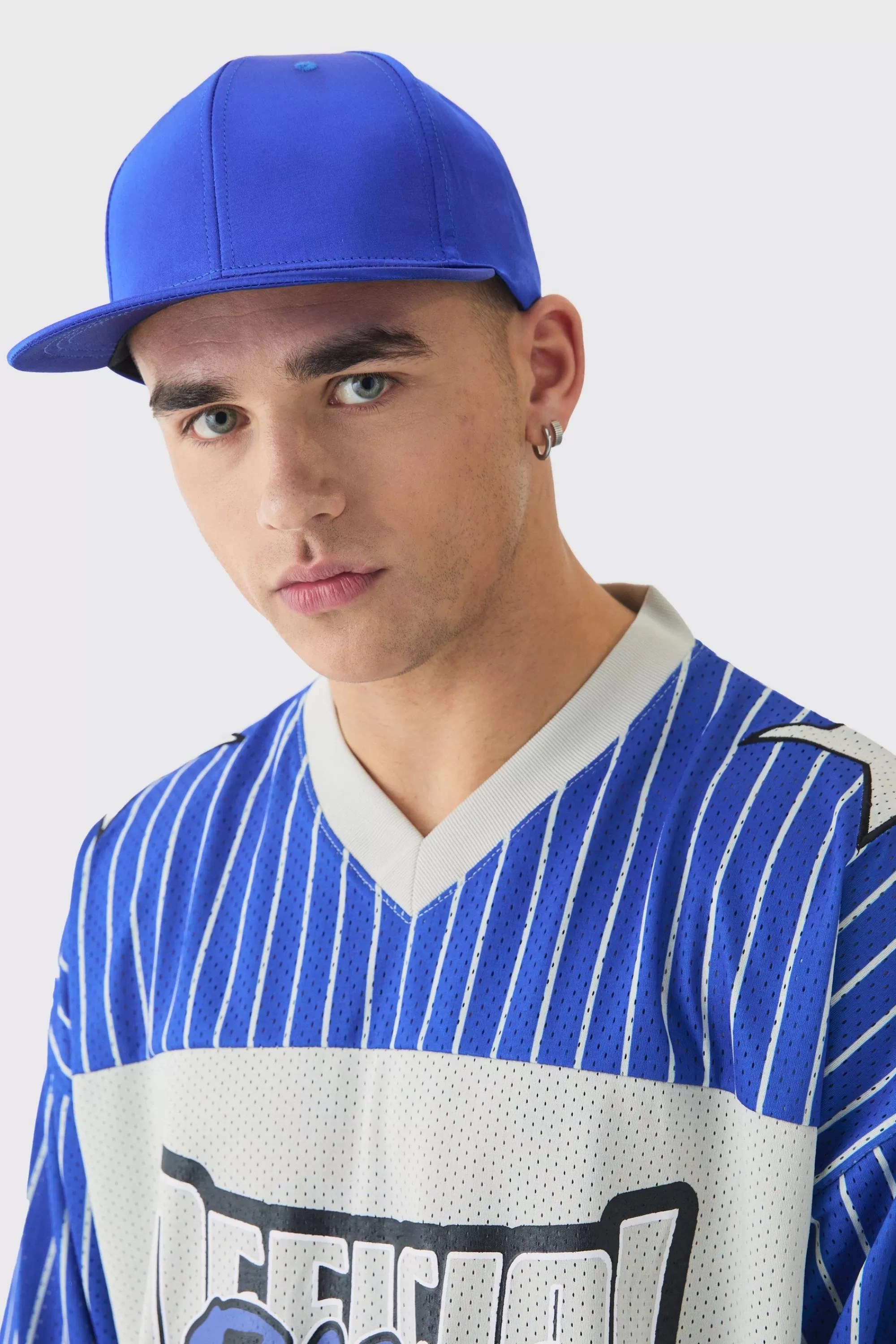 boohooMAN Satin Snapback In | UK