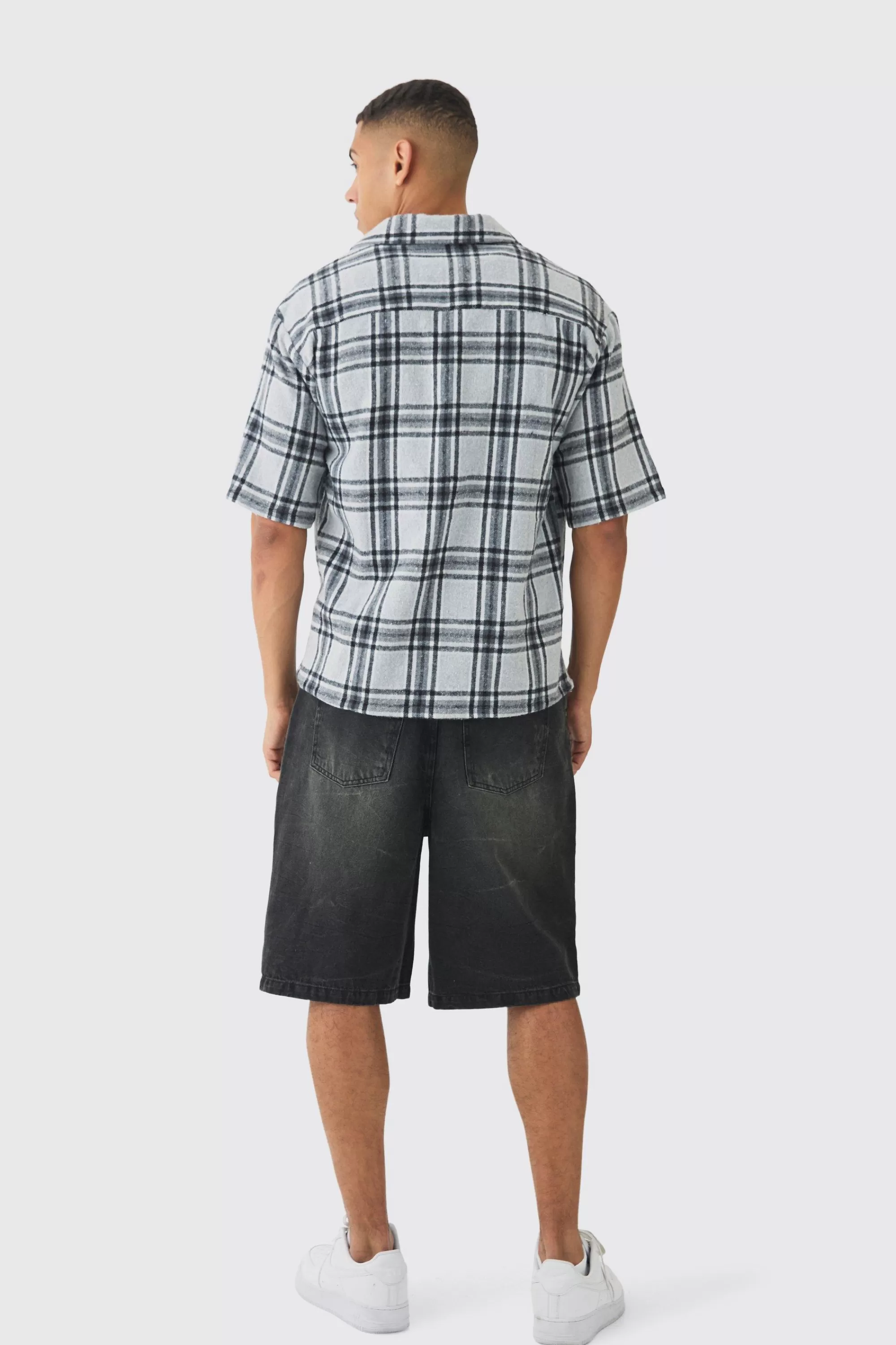 boohooMAN Short Sleeve Checked Oversized Shirt | UK