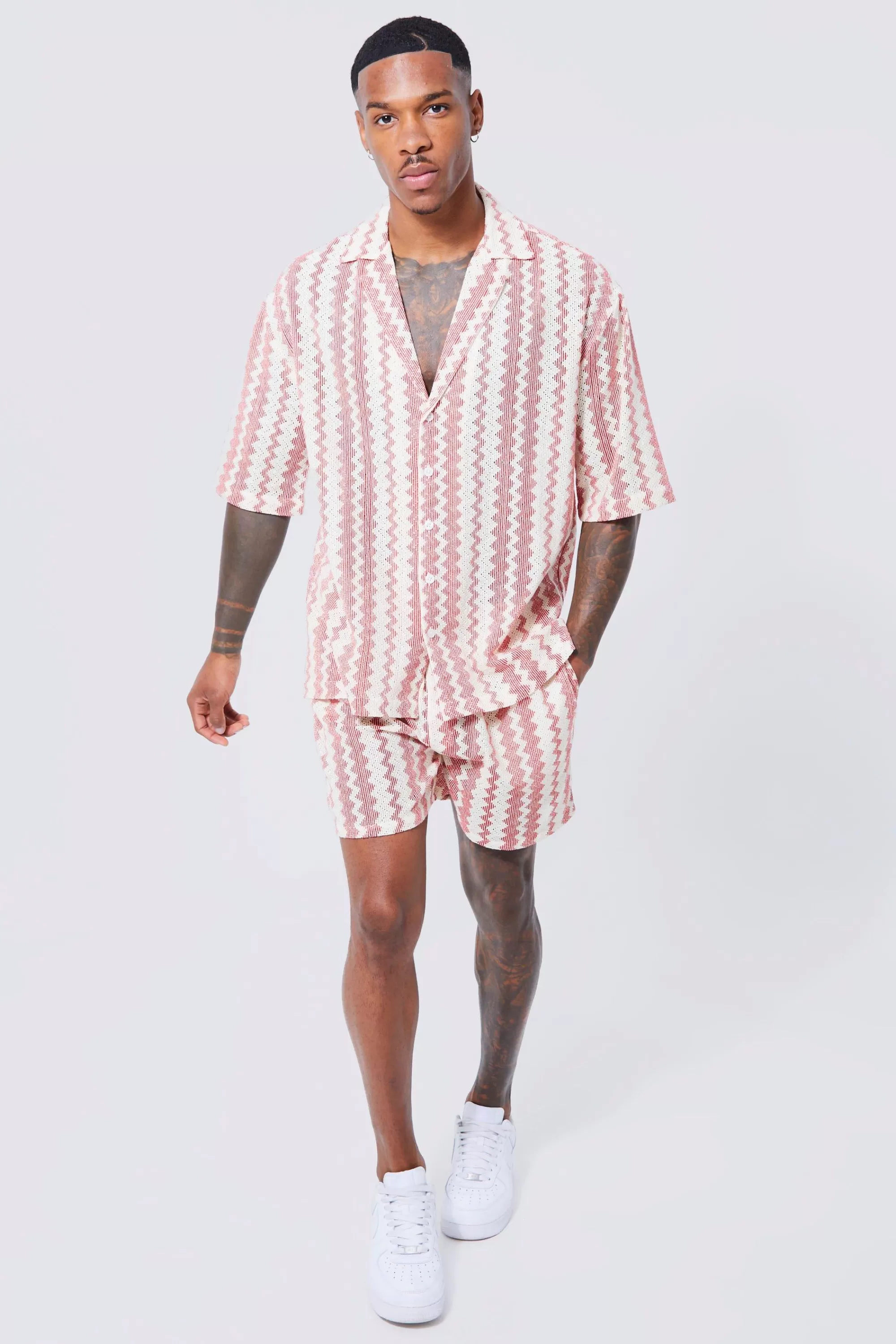 boohooMAN Short Sleeve Drop Revere Zig Zag Open Weave Shirt And Short | UK