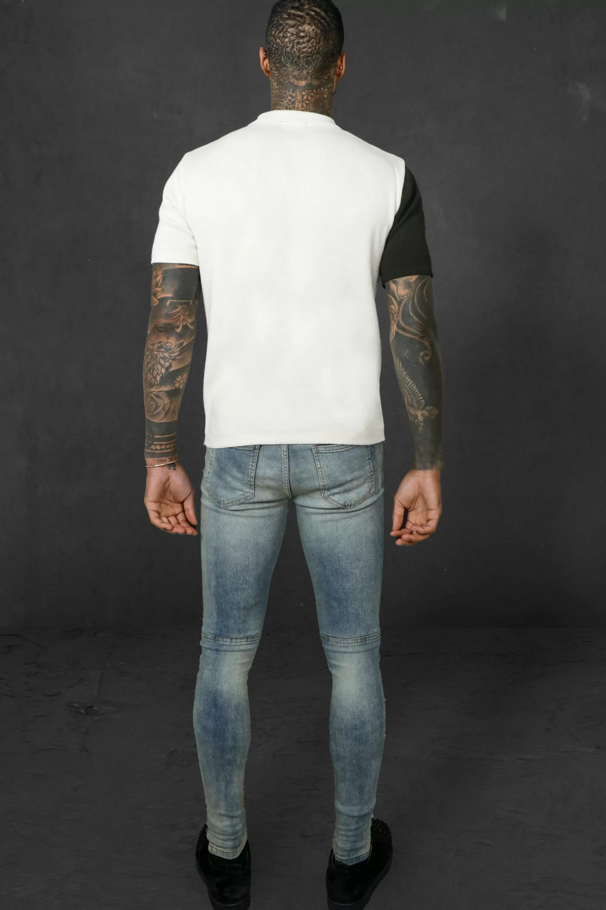boohooMAN Short Sleeve Half Zip Colour Block Knit Polo | UK