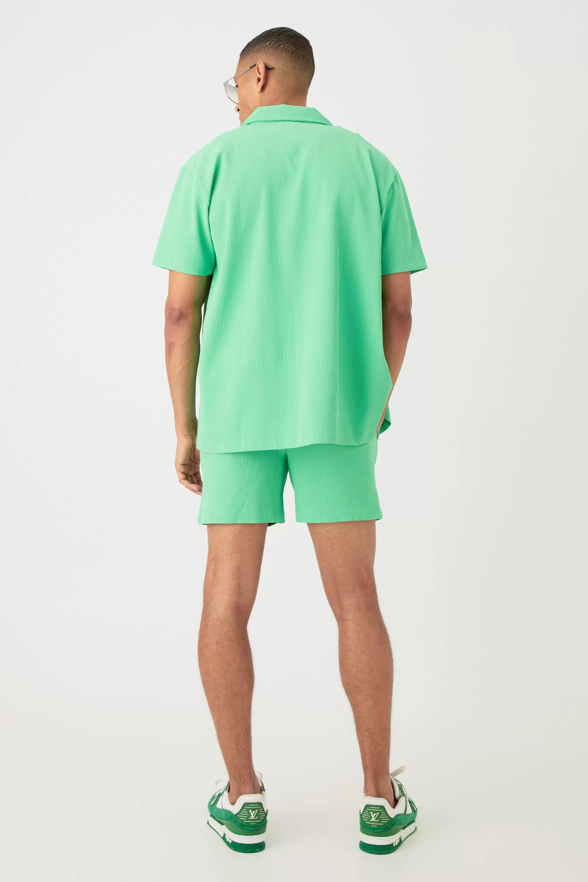 boohooMAN Short Sleeve Oversized Lightweight Pleat Shirt & Short Set | UK