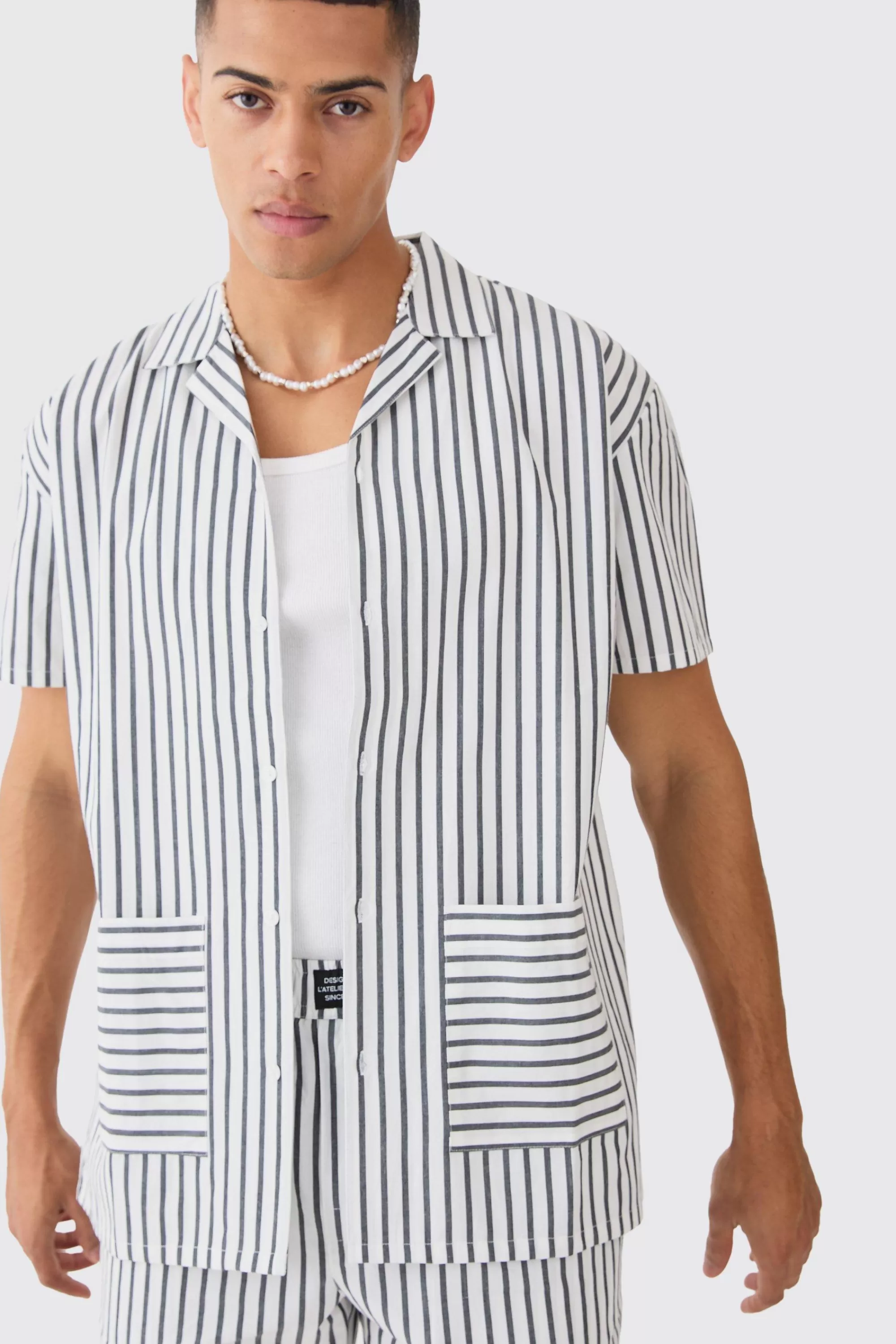 boohooMAN Short Sleeve Oversized Stripe Hem Pocket Shirt | UK