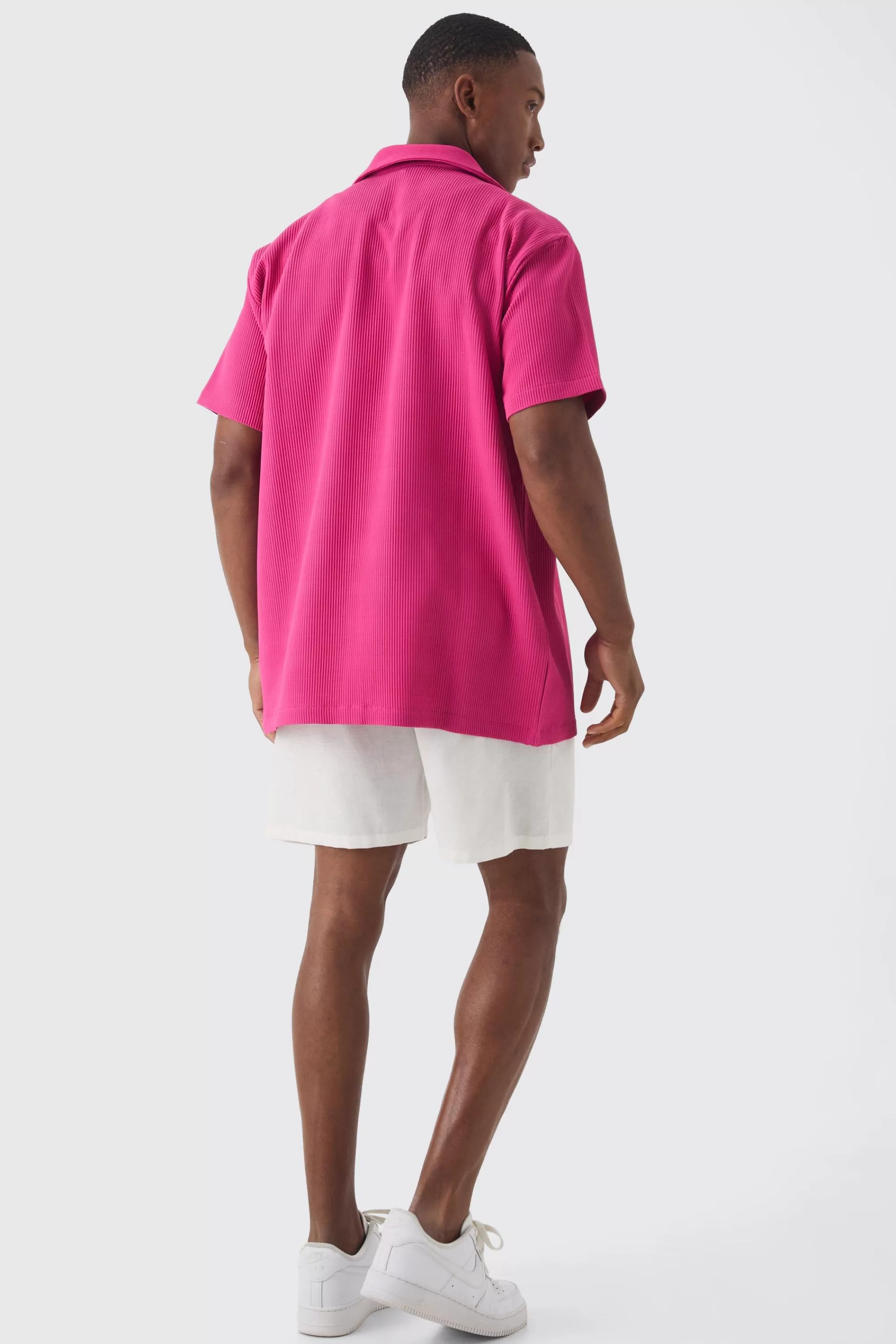 boohooMAN Short Sleeve Revere Oversized Pleated Shirt | UK