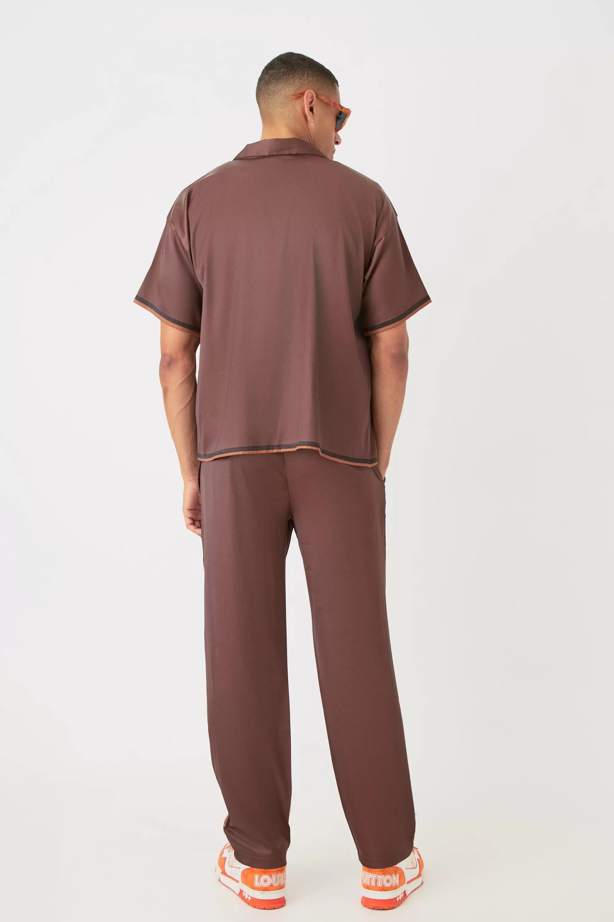 boohooMAN Short Sleeve Satin Boxy Floral Shirt & Trouser | UK