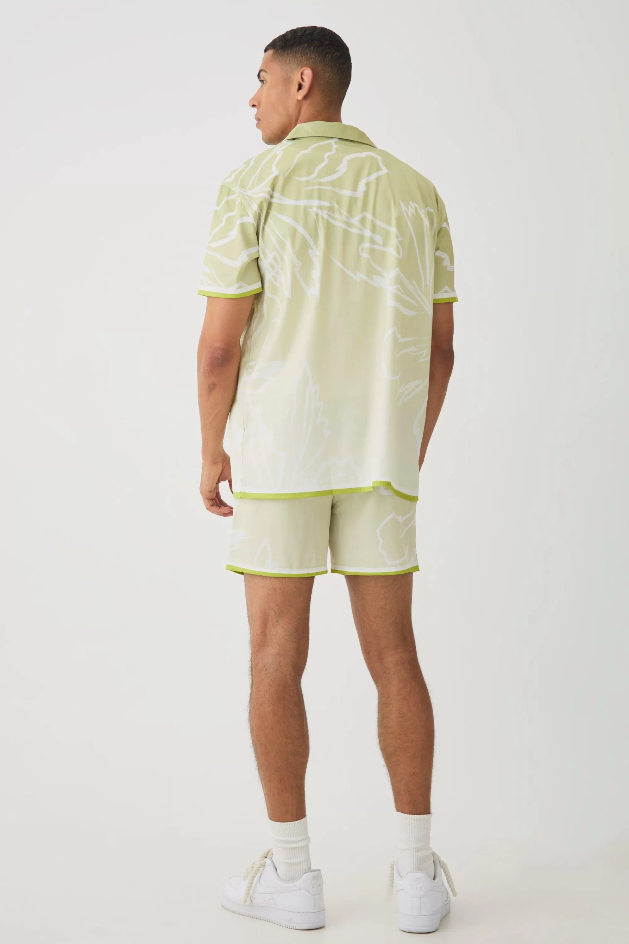 boohooMAN Short Sleeve Satin Oversized Ombre Floral Shirt & Short | UK