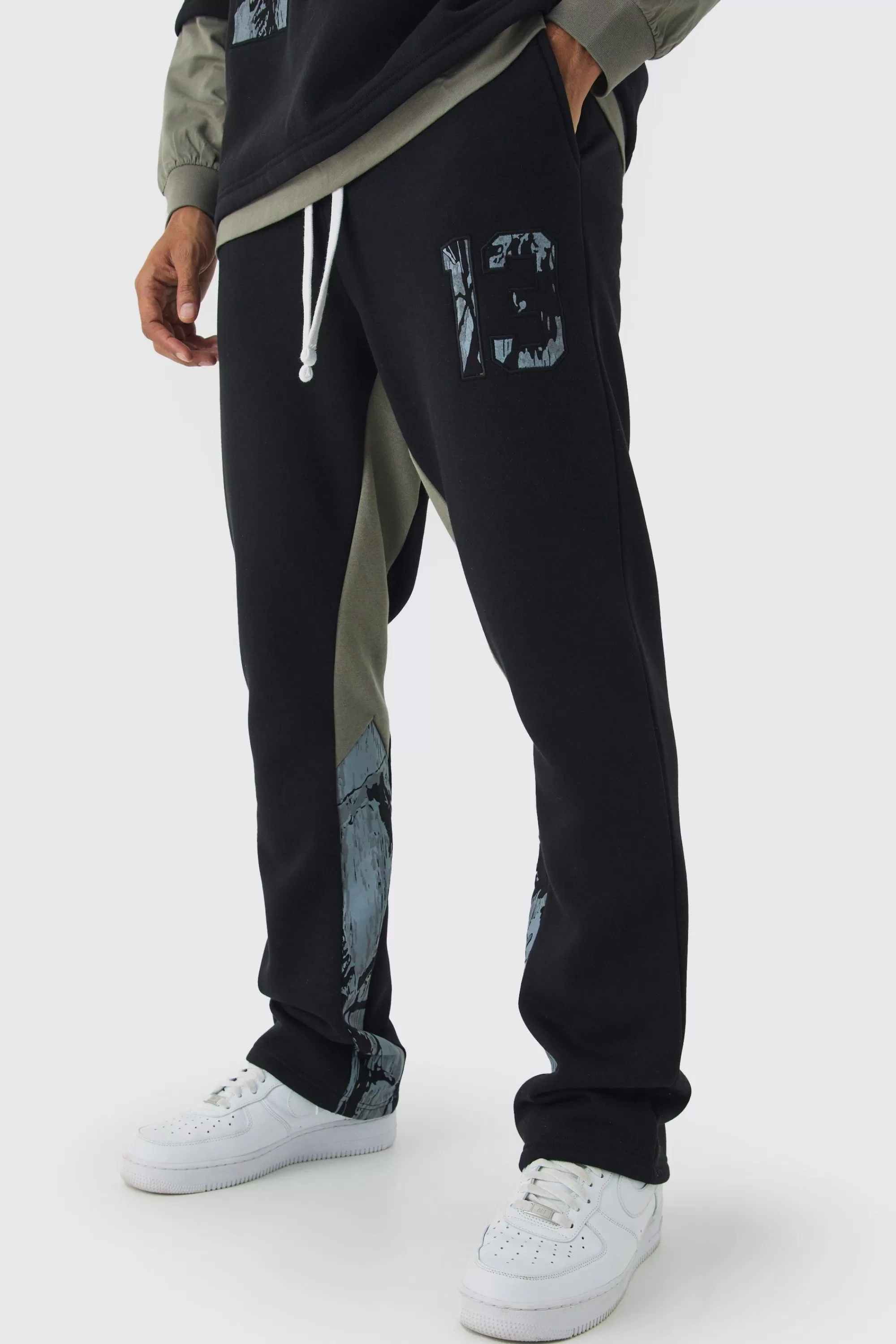 boohooMAN Slim Fit Camo Gusset Joggers | UK