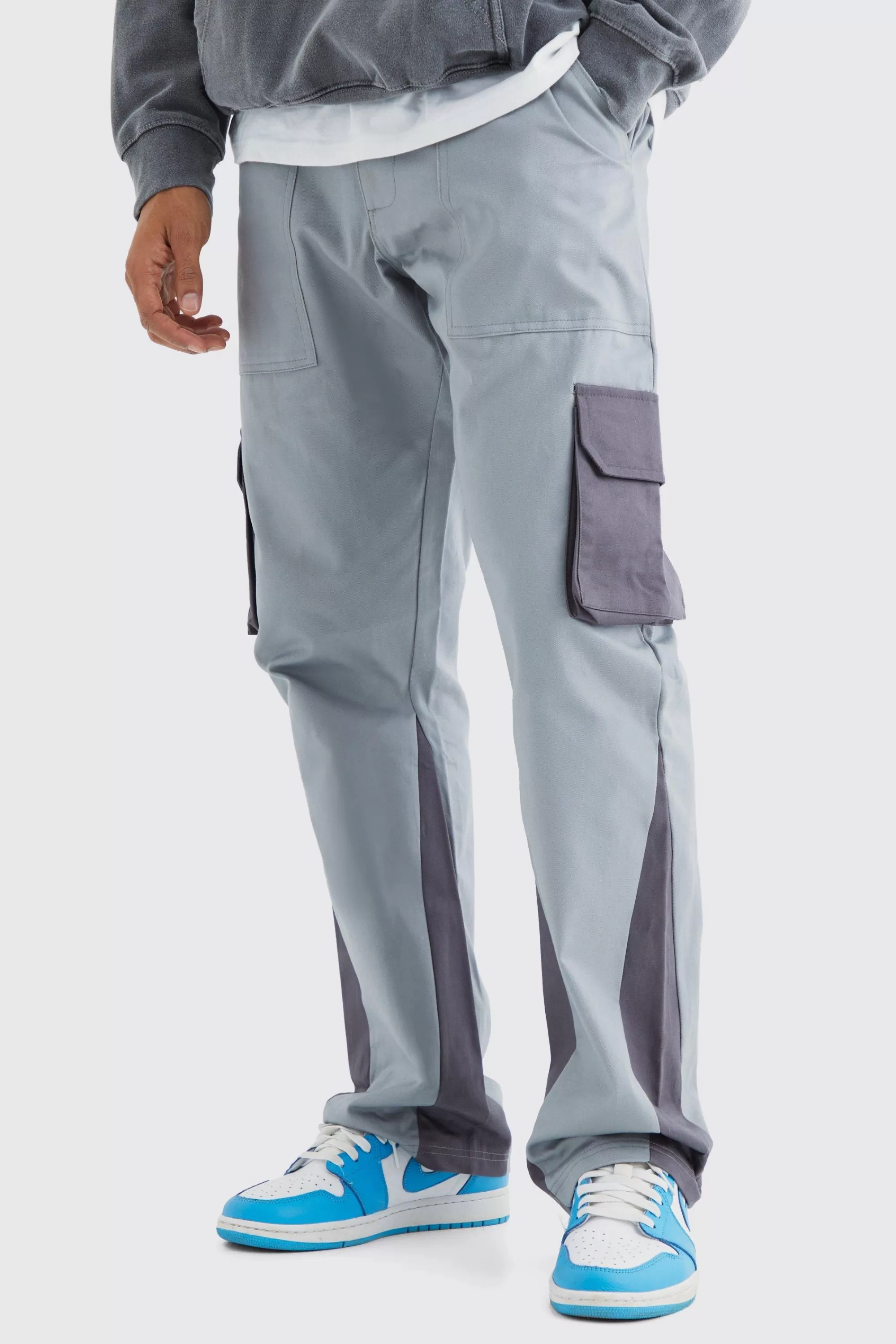 boohooMAN Slim Fit Colour Block Cargo Trouser With Woven Tab | UK