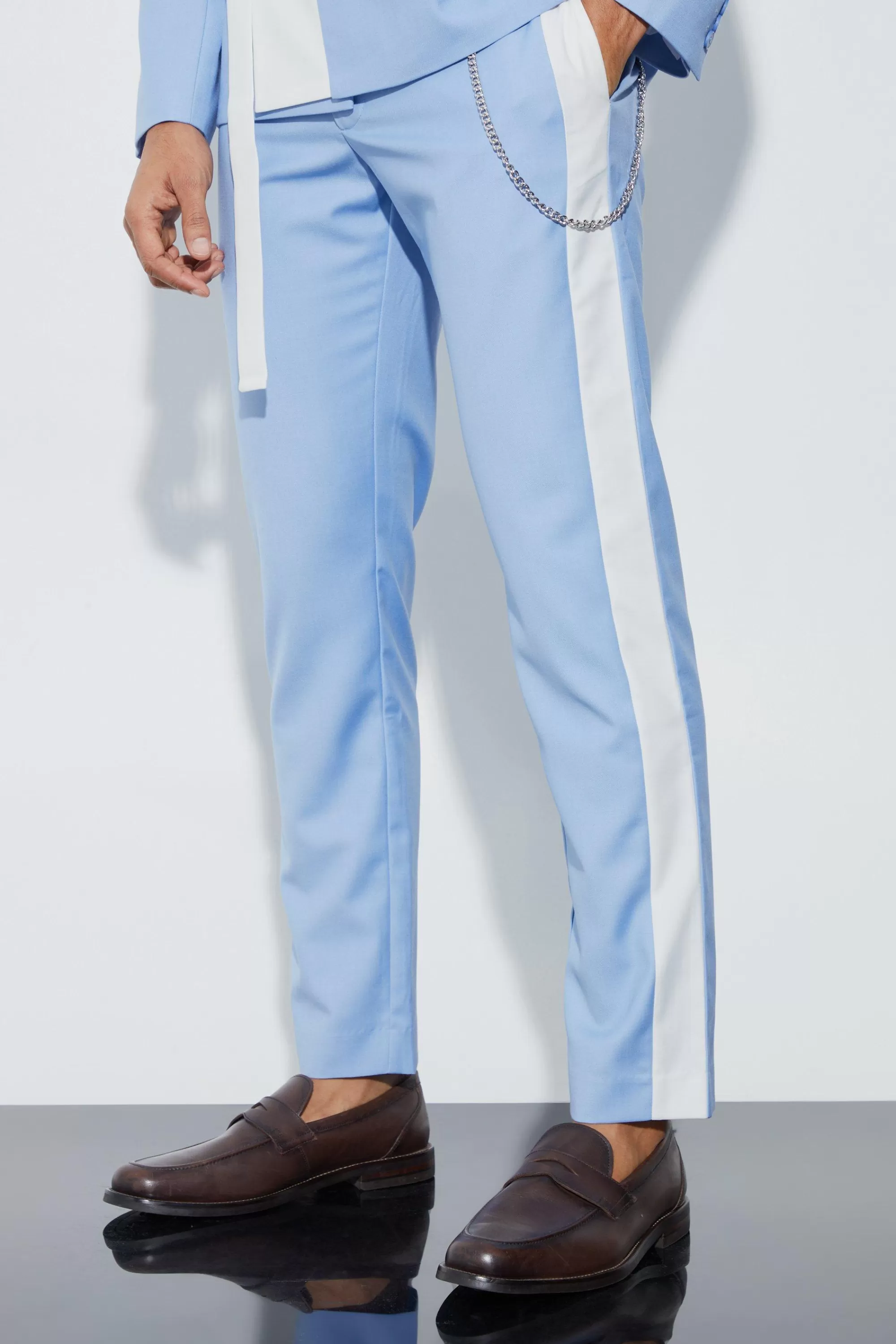 boohooMAN Slim Fit Colour Block Trouser With Chain | UK
