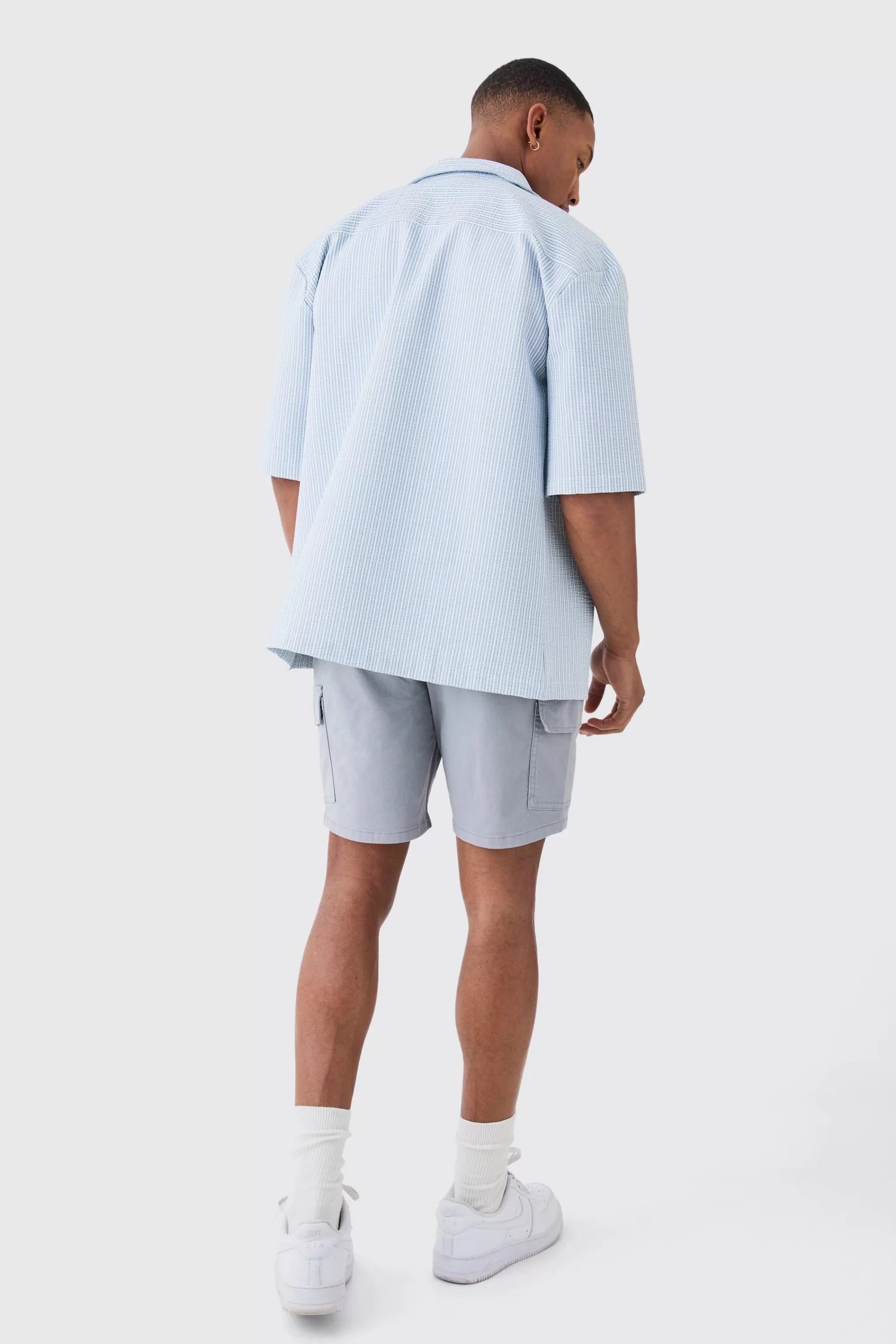 boohooMAN Slim Fit Elasticated Waist Cargo Shorts | UK