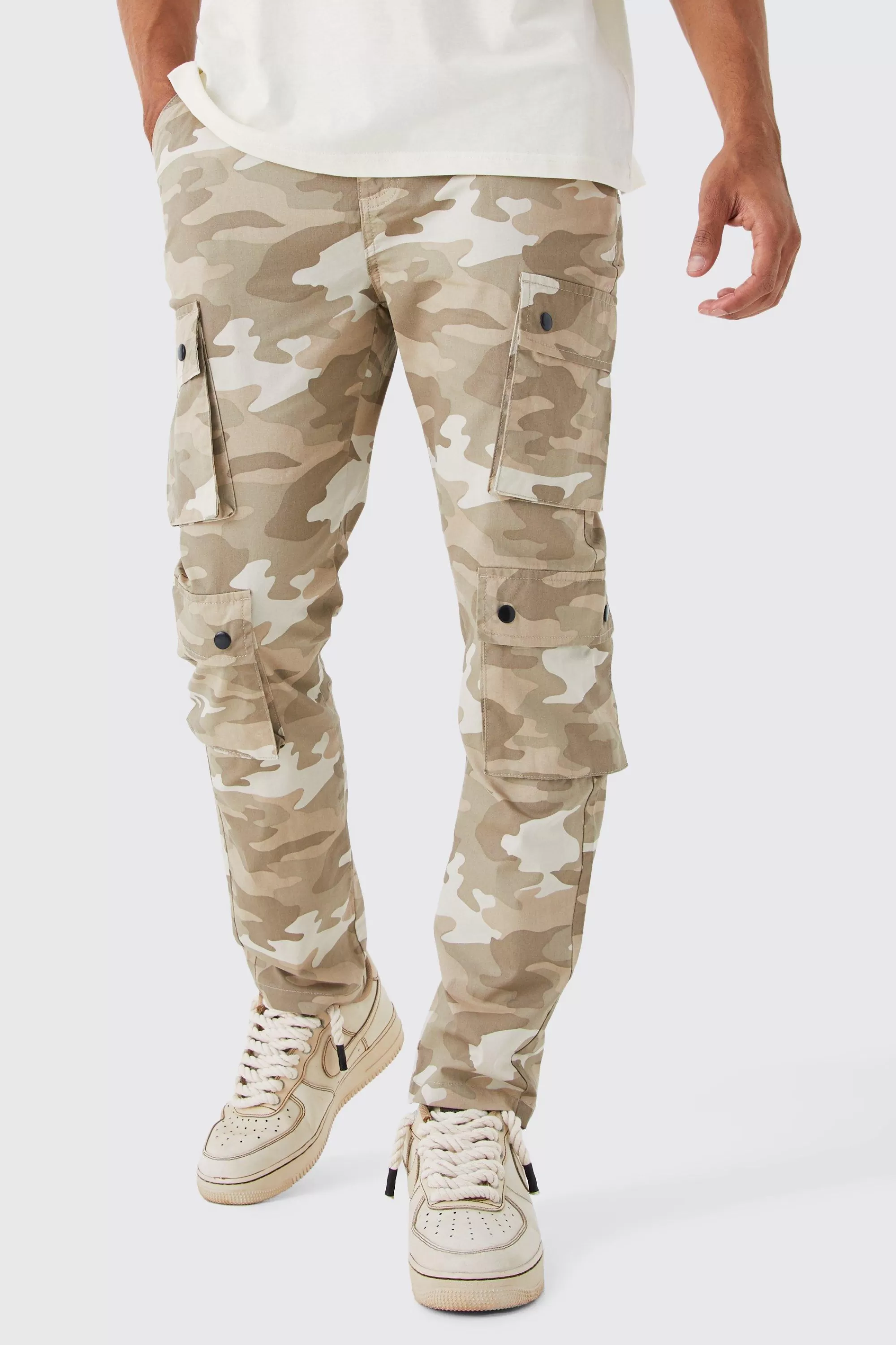boohooMAN Slim Fit Multi Popper Cargo Camo Trouser | UK