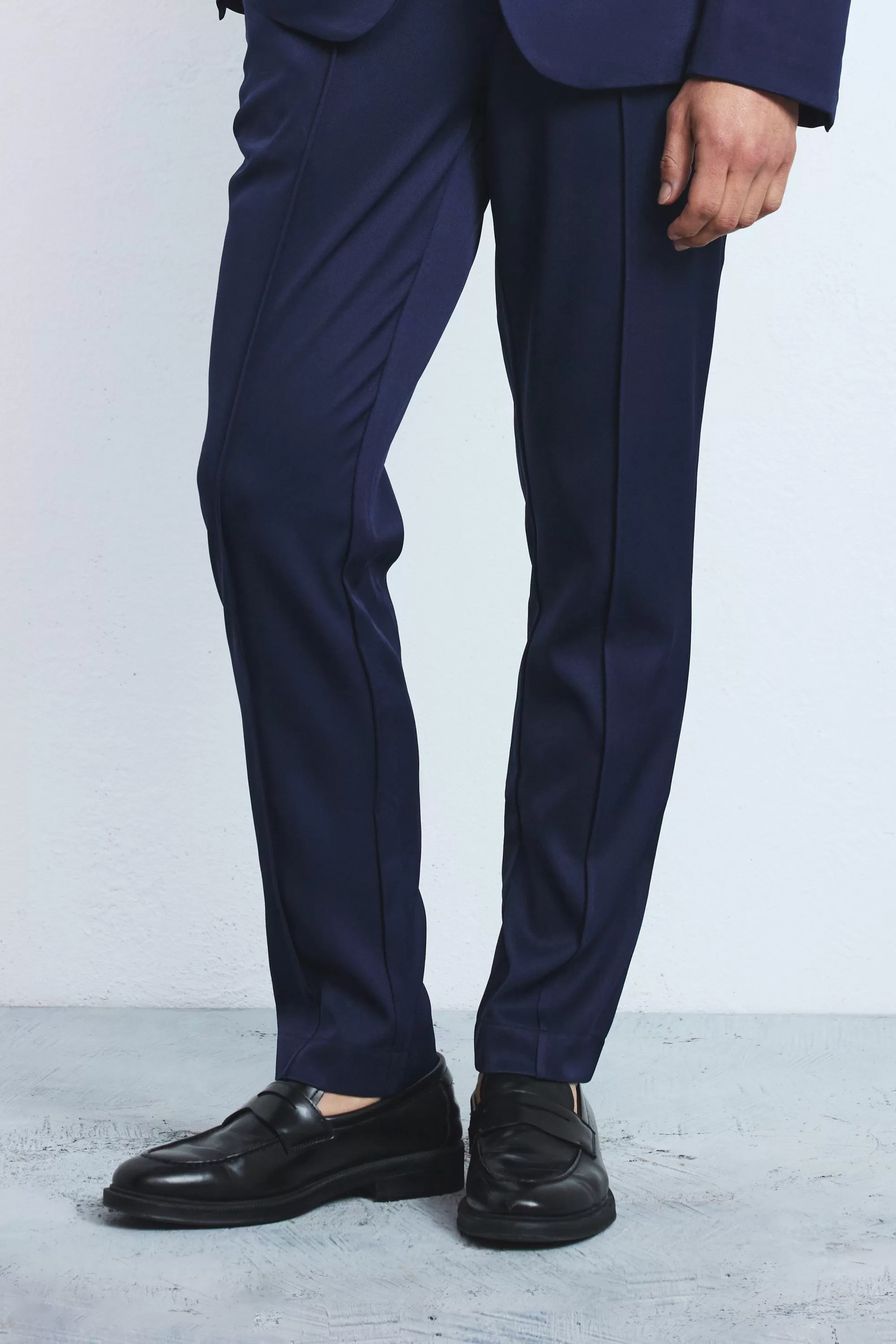 boohooMAN Slim Fixed Waist Tailored Trouser | UK
