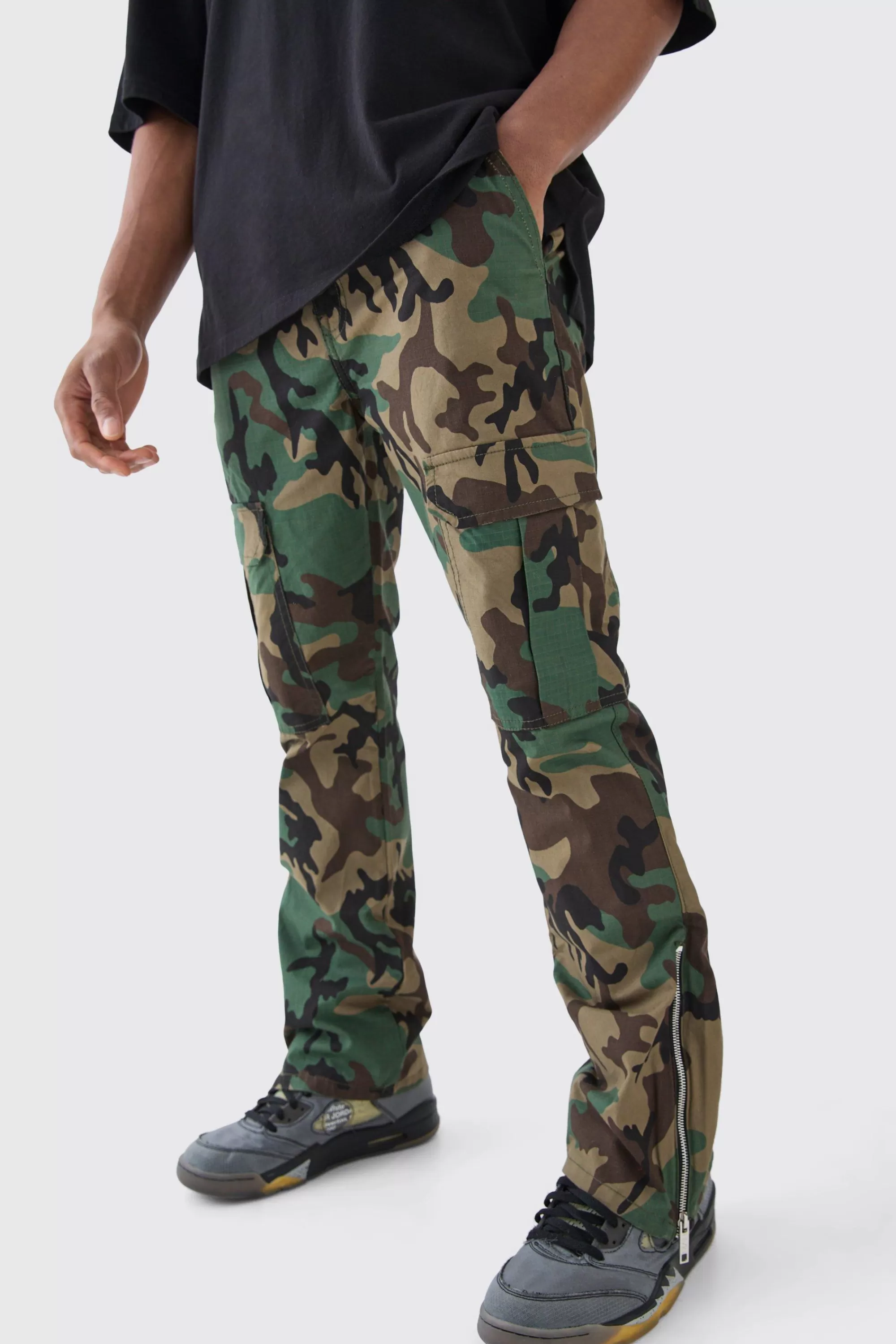 boohooMAN Slim Flare Ripstop Camo Cargo Trouser With Zip Gusset | UK