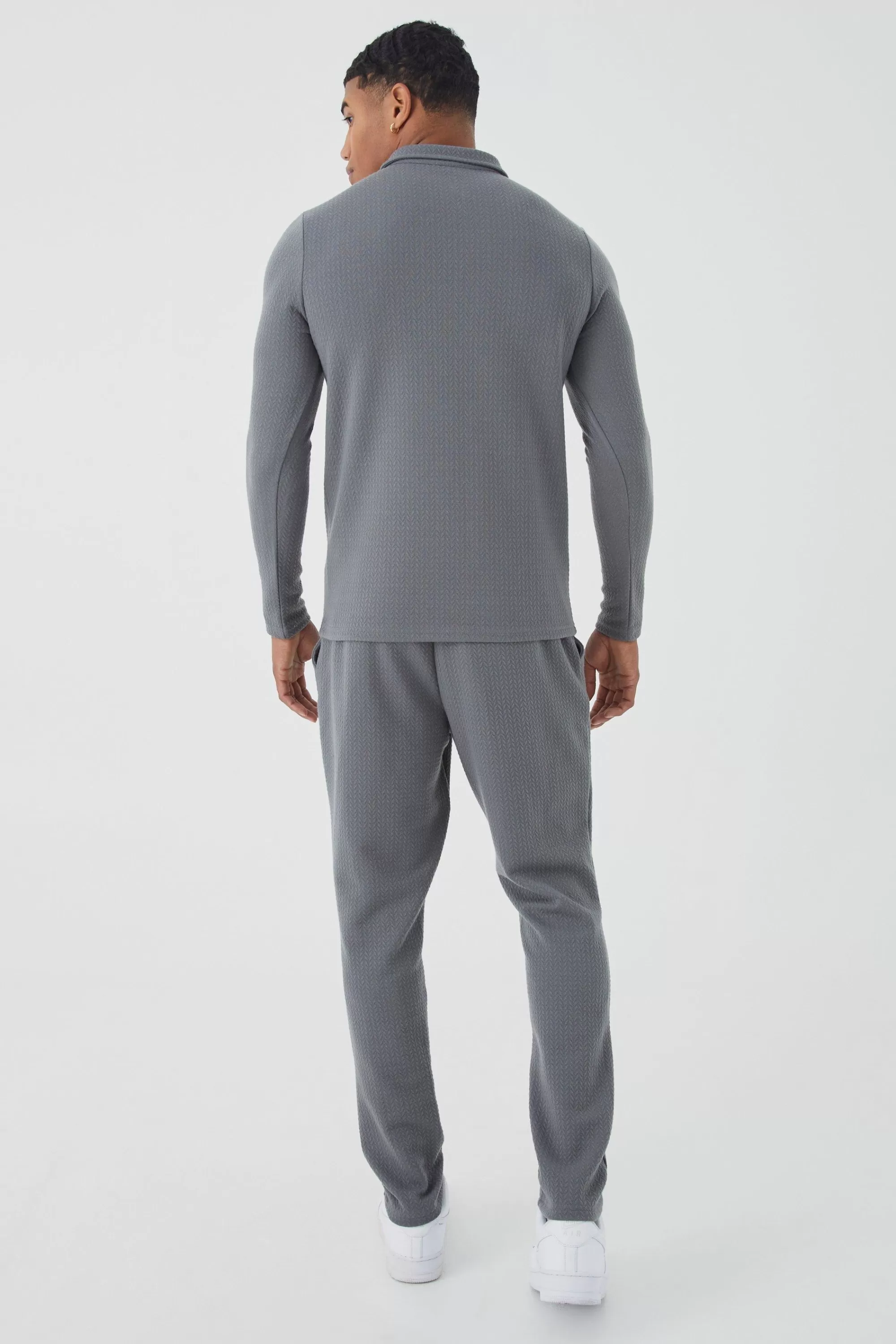 boohooMAN Slim Long Sleeve Jacquard Polo & Jogger Set | UK