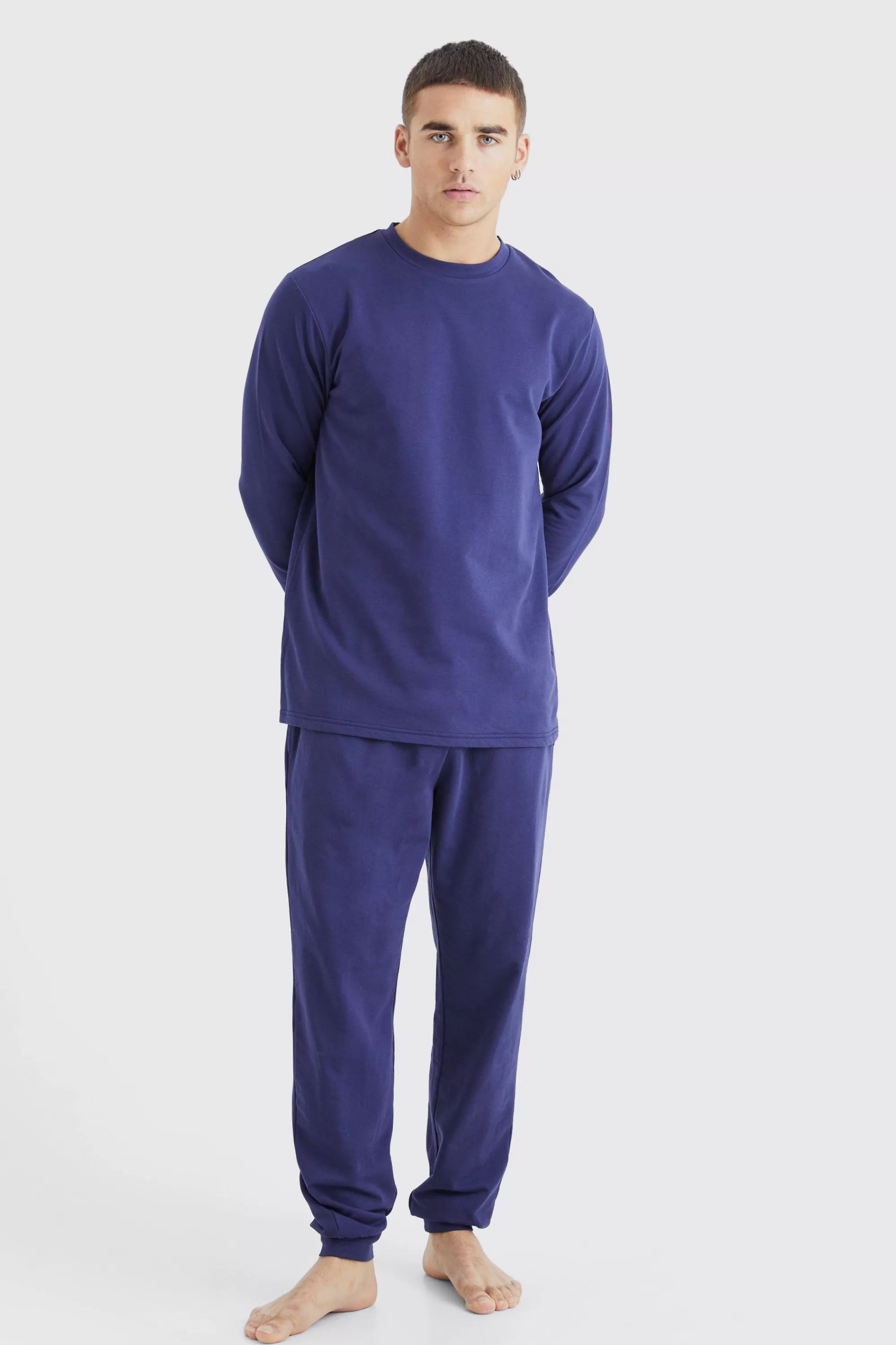 boohooMAN Soft Feel Lounge Top And Jogger Set | UK