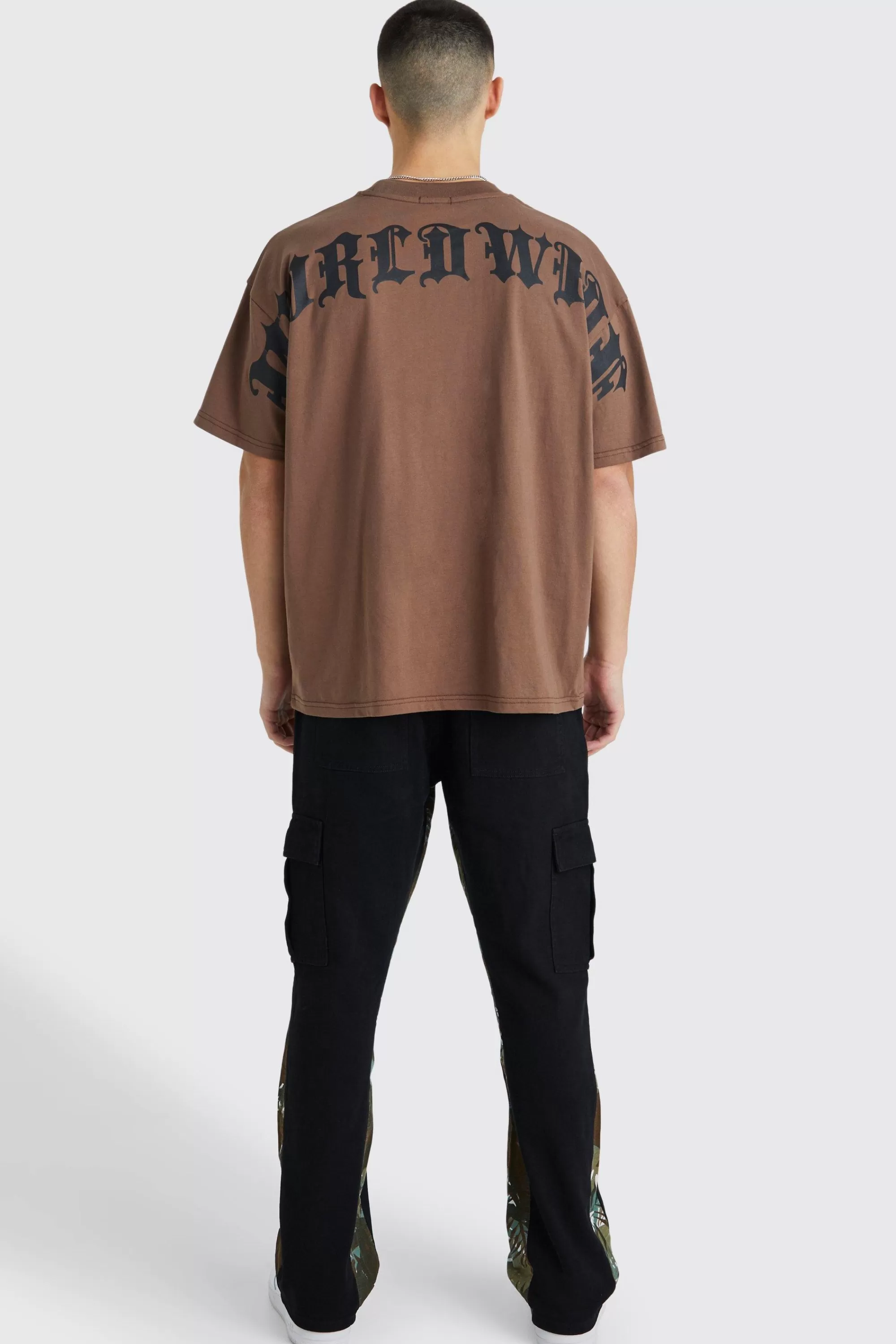 boohooMAN Straight Leg Camo Gusset Cargo Trouser | UK