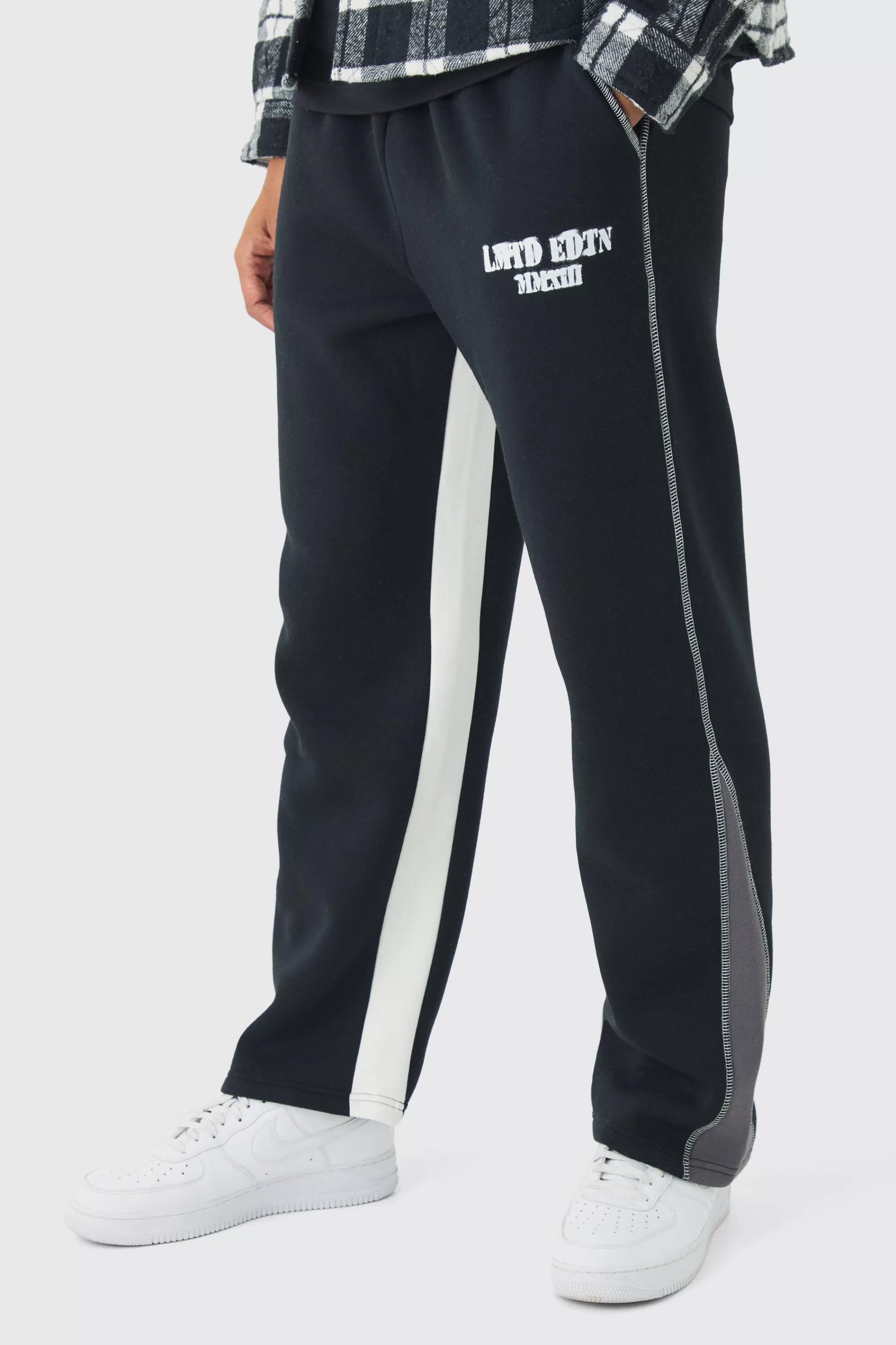 boohooMAN Straight Leg Contrast Stitch Gusset Jogger | UK