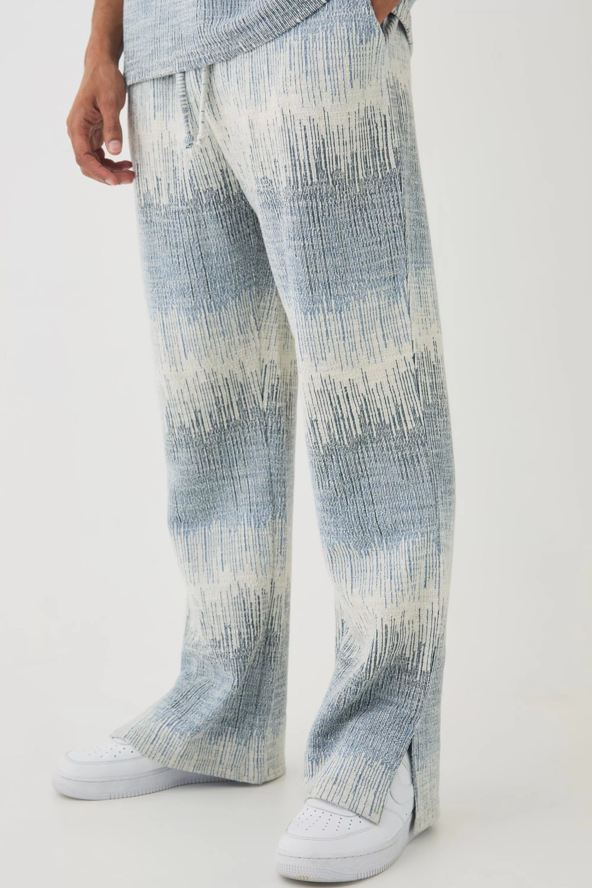 boohooMAN Straight Leg Jacquard Jogger | UK