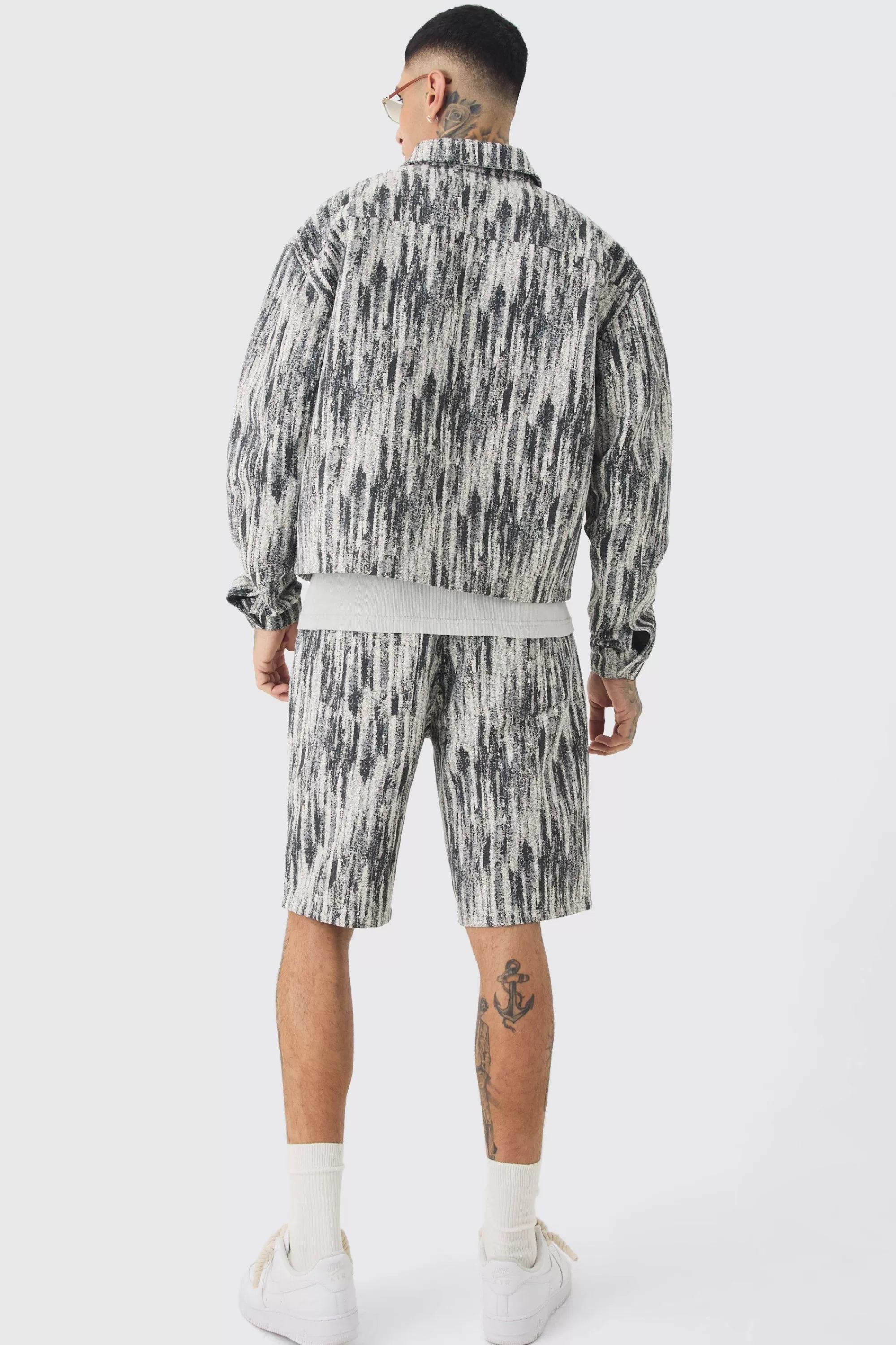 boohooMAN Tall Boxy Fit Fabric Interest Denim Jacket | UK