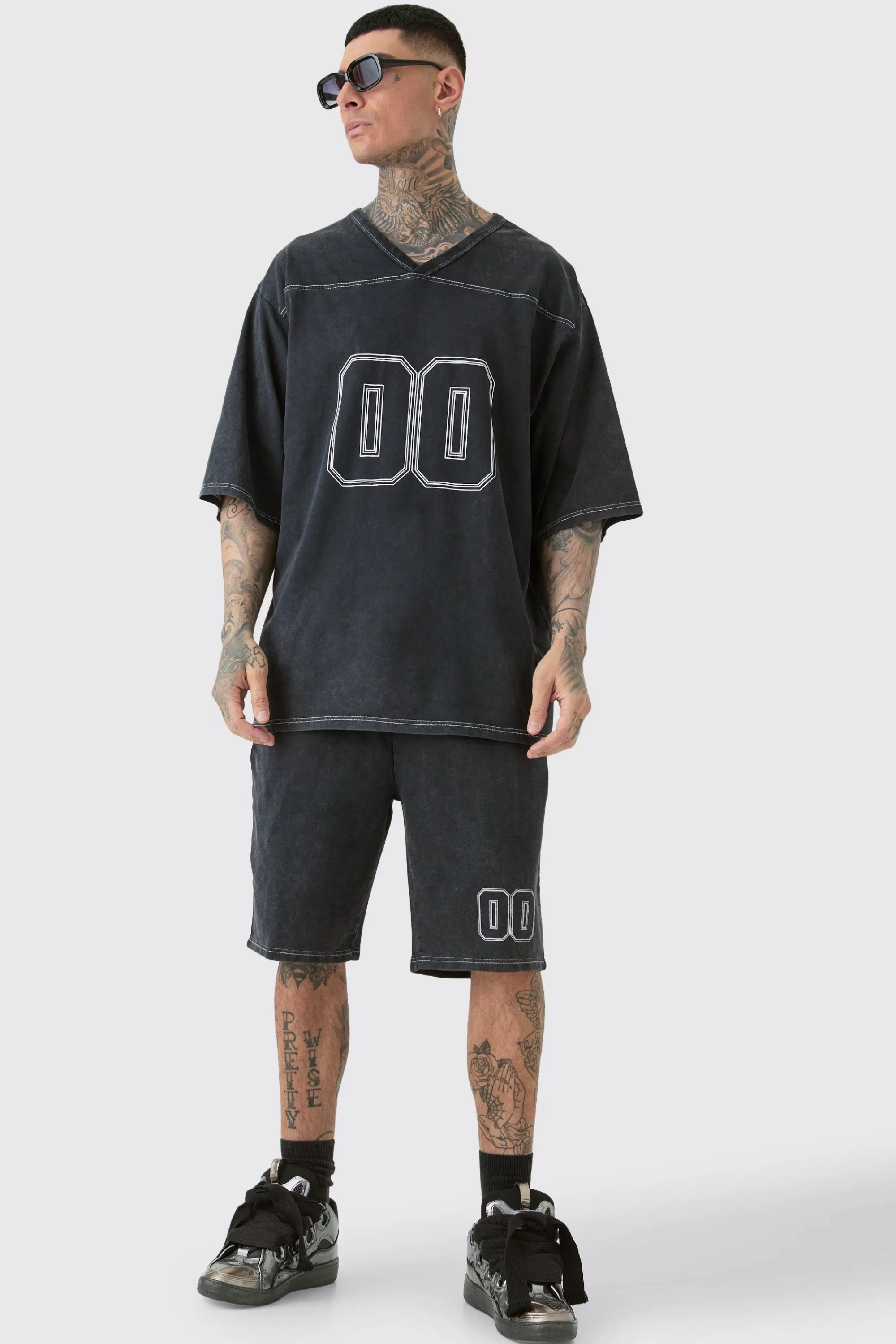 boohooMAN Tall Contrast Stitch Varsity T-shirt & Short Set | UK