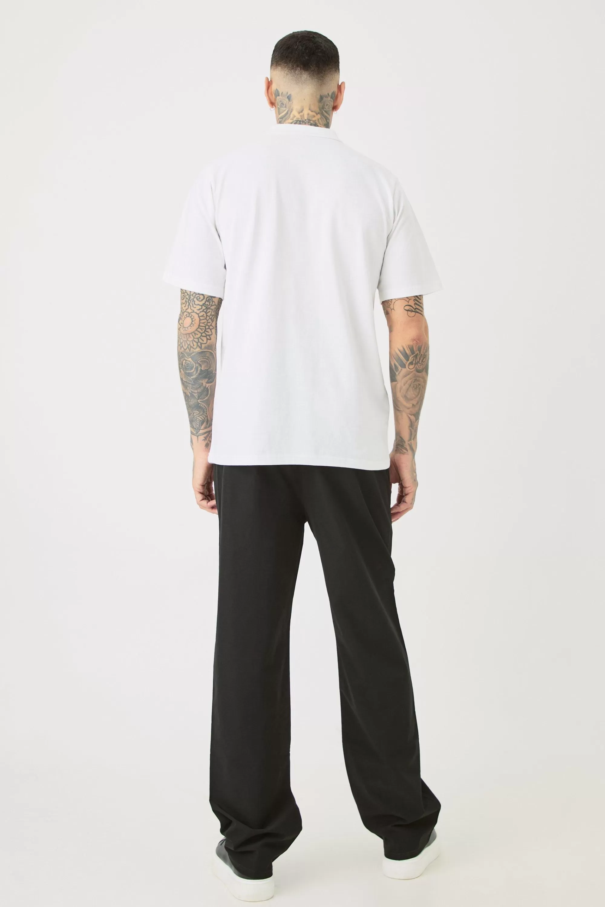 boohooMAN Tall Elasticated Lightweight Technical Stretch Relaxed Fit Pintuck Trousers | UK