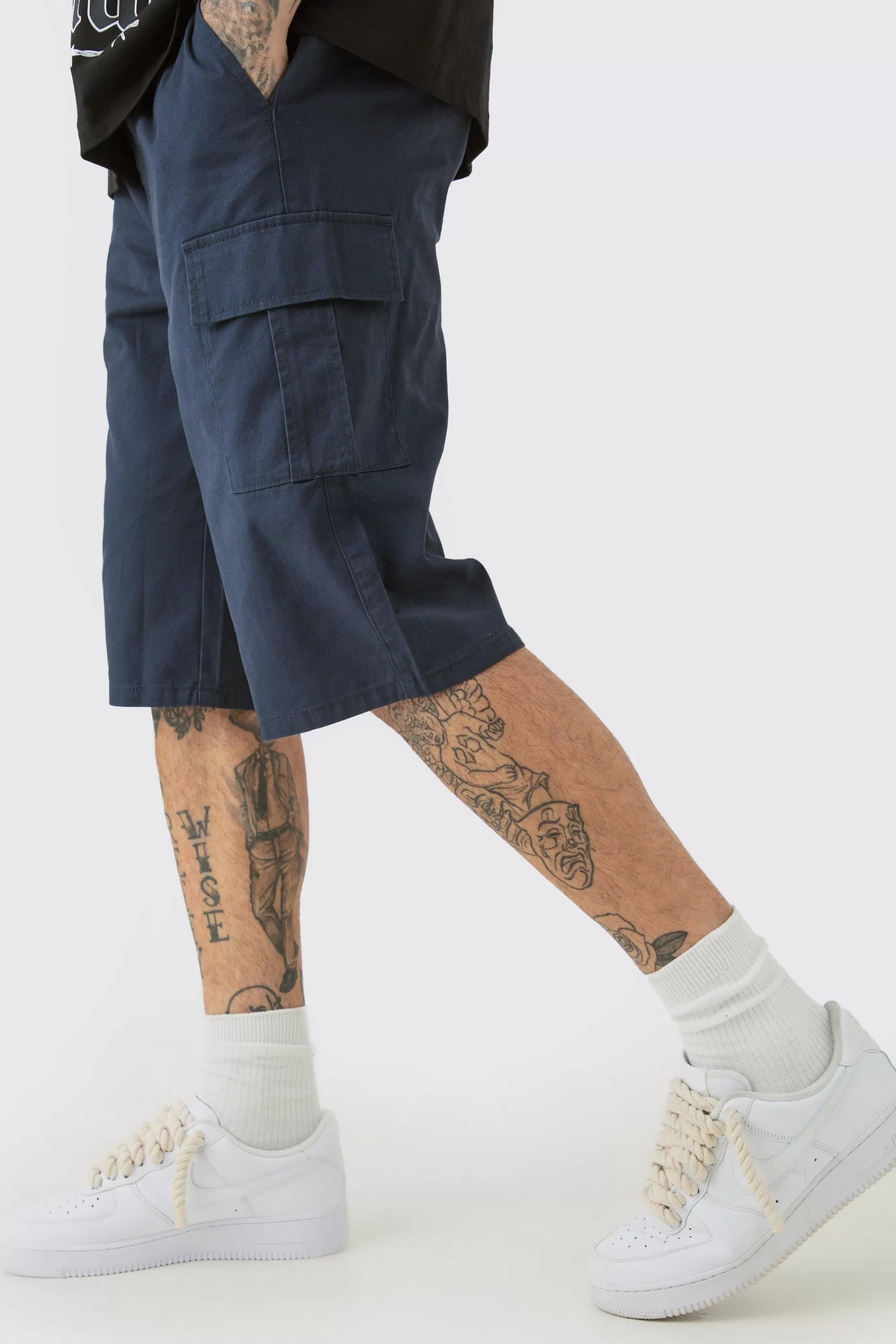 boohooMAN Tall Elasticated Waist Relaxed Fit Cargo Jorts | UK