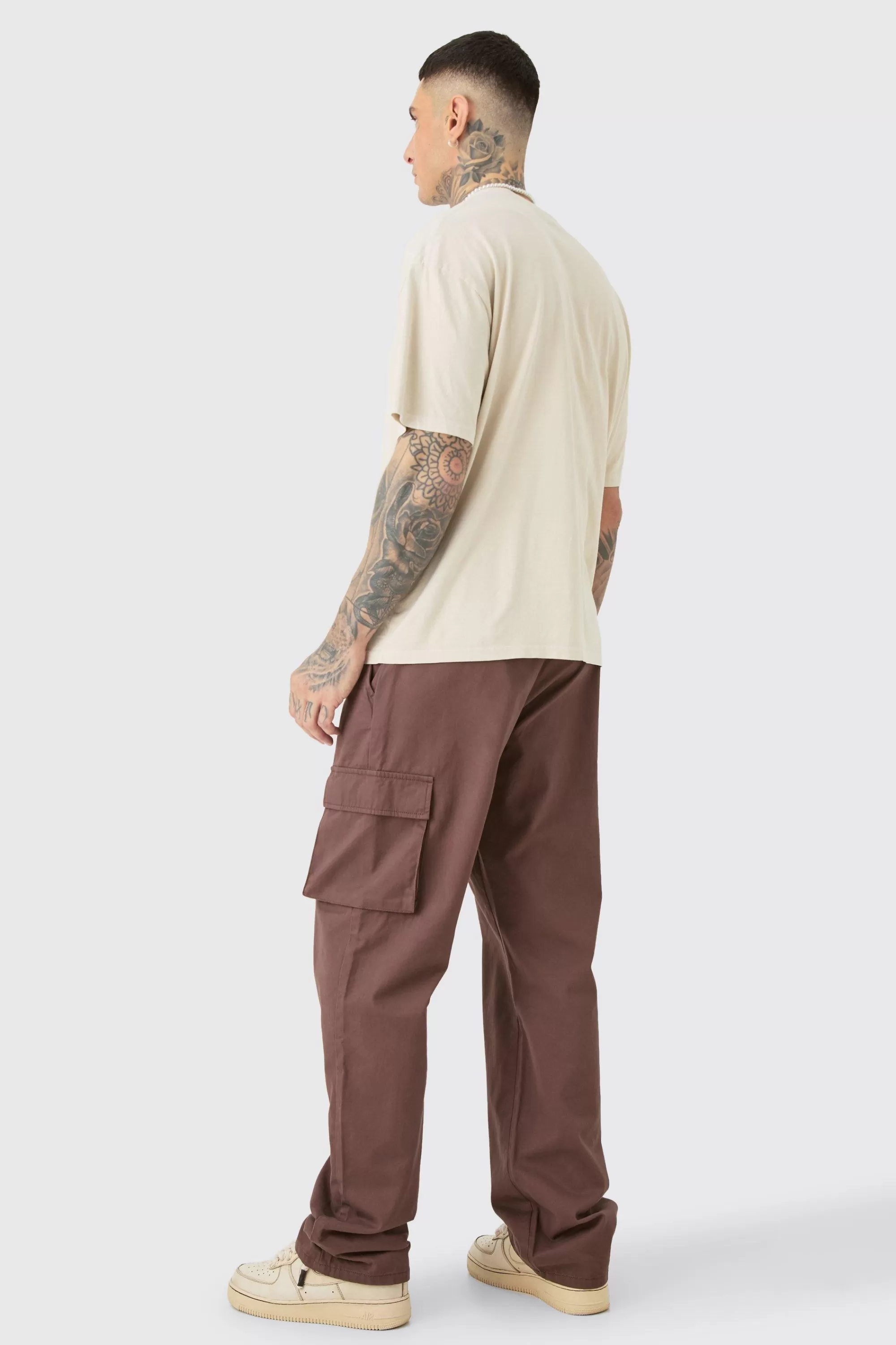 boohooMAN Tall Fixed Waist Twill Relaxed Fit Cargo Tab Trouser | UK