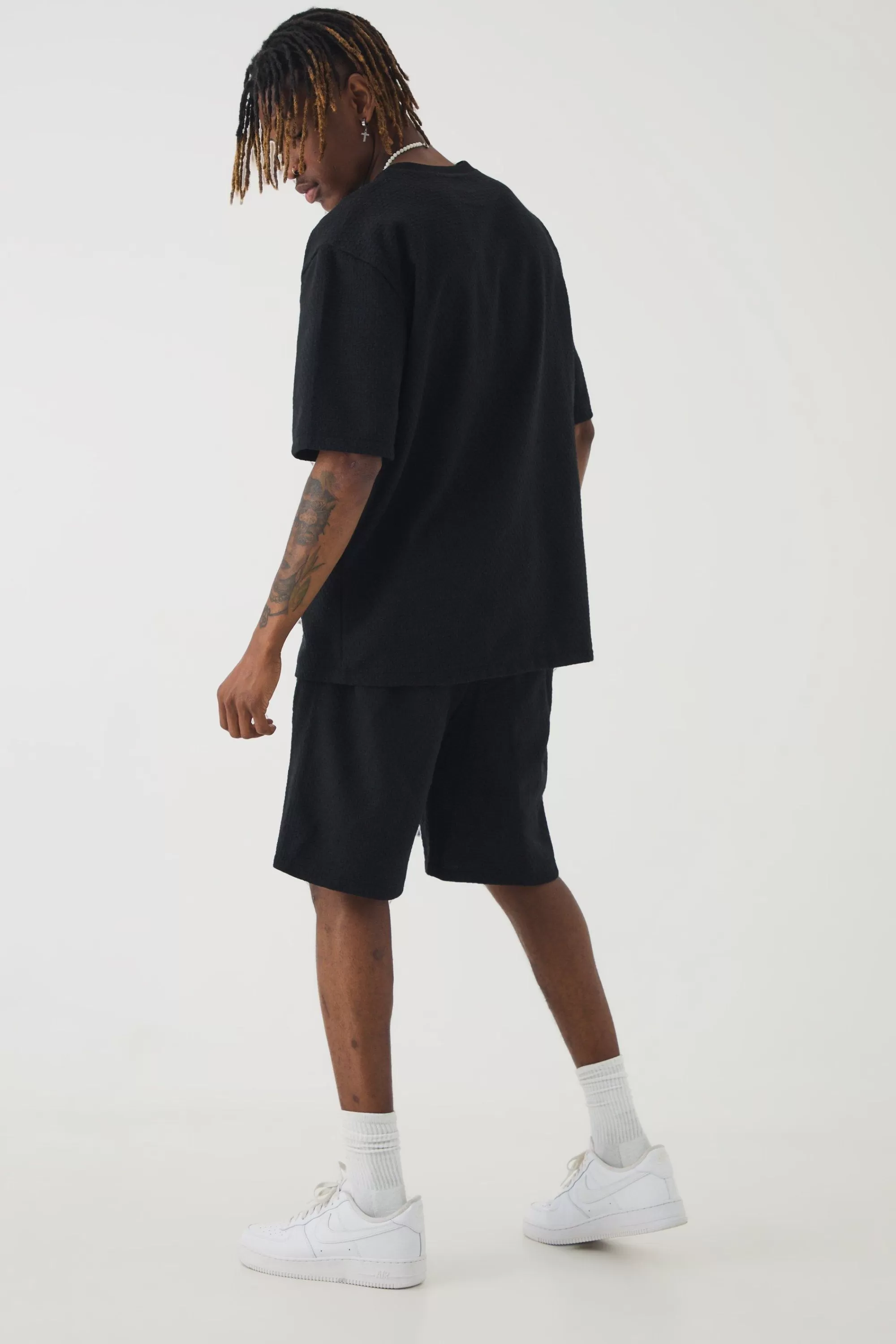 boohooMAN Tall Jacquard T-shirt & Relaxed Short Set | UK