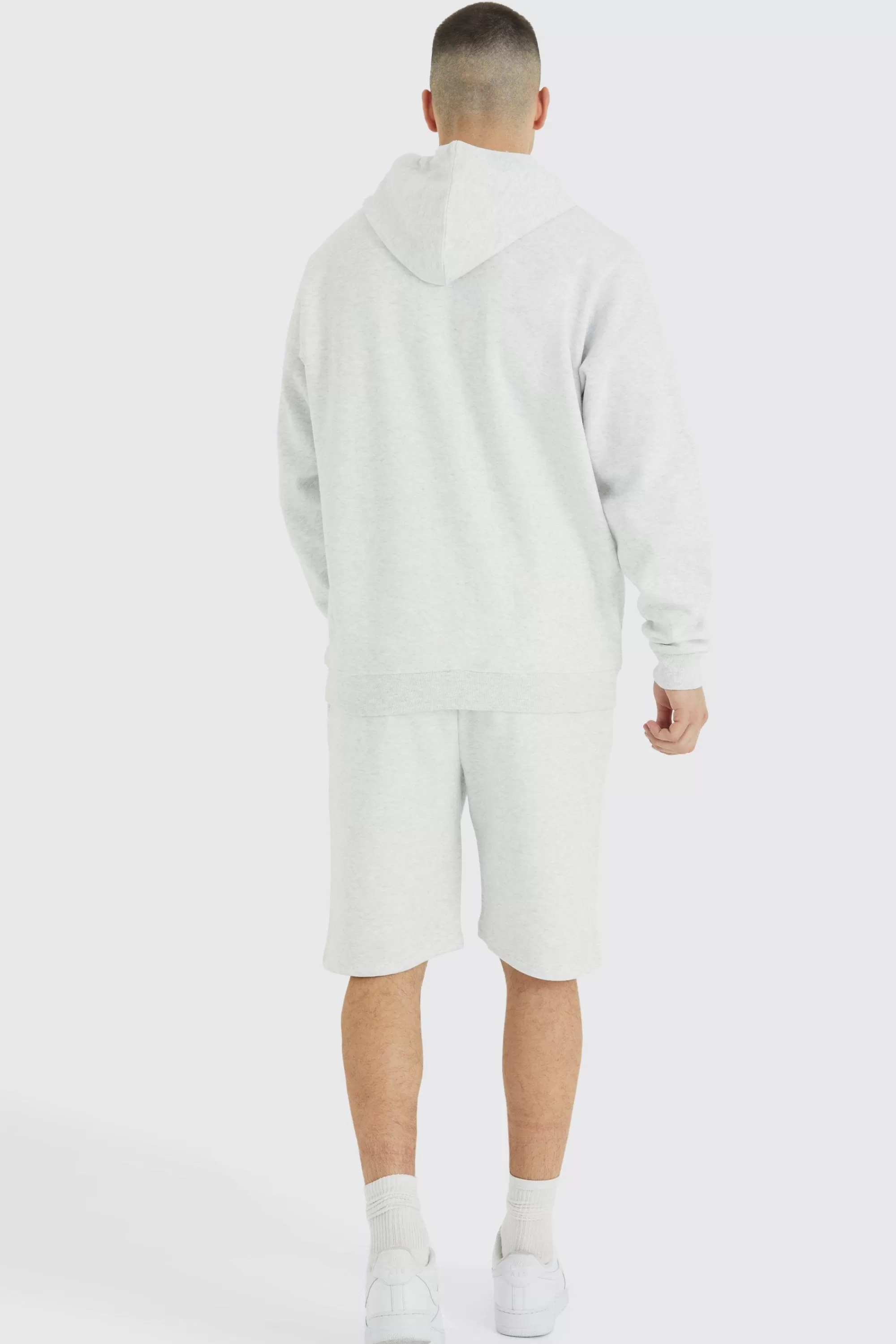 boohooMAN Tall Loose Fit Short | UK