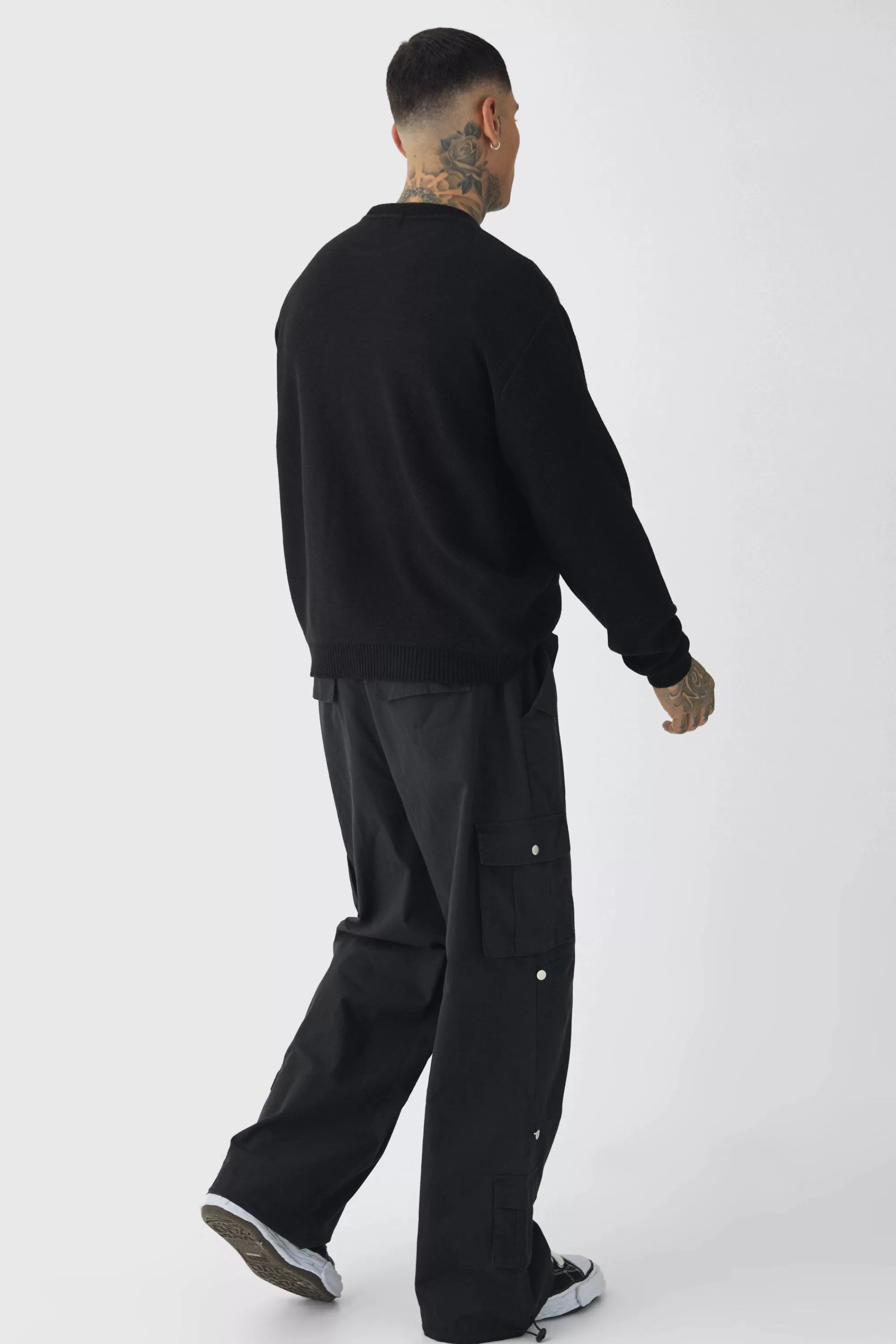 boohooMAN Tall Oversized Reverse Knit Halloween Jumper | UK