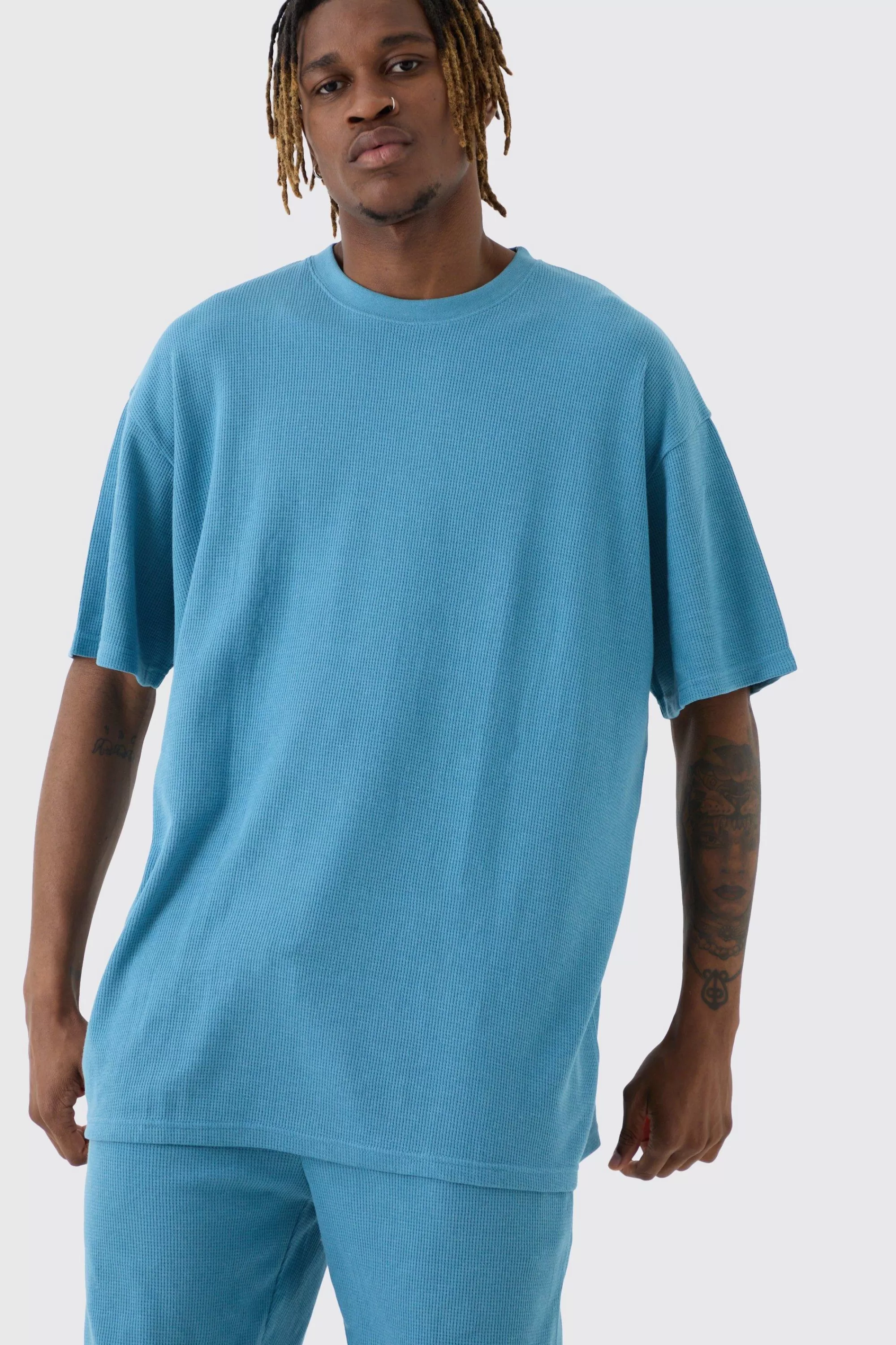 boohooMAN Tall Oversized Waffle Lounge Short Set In | UK