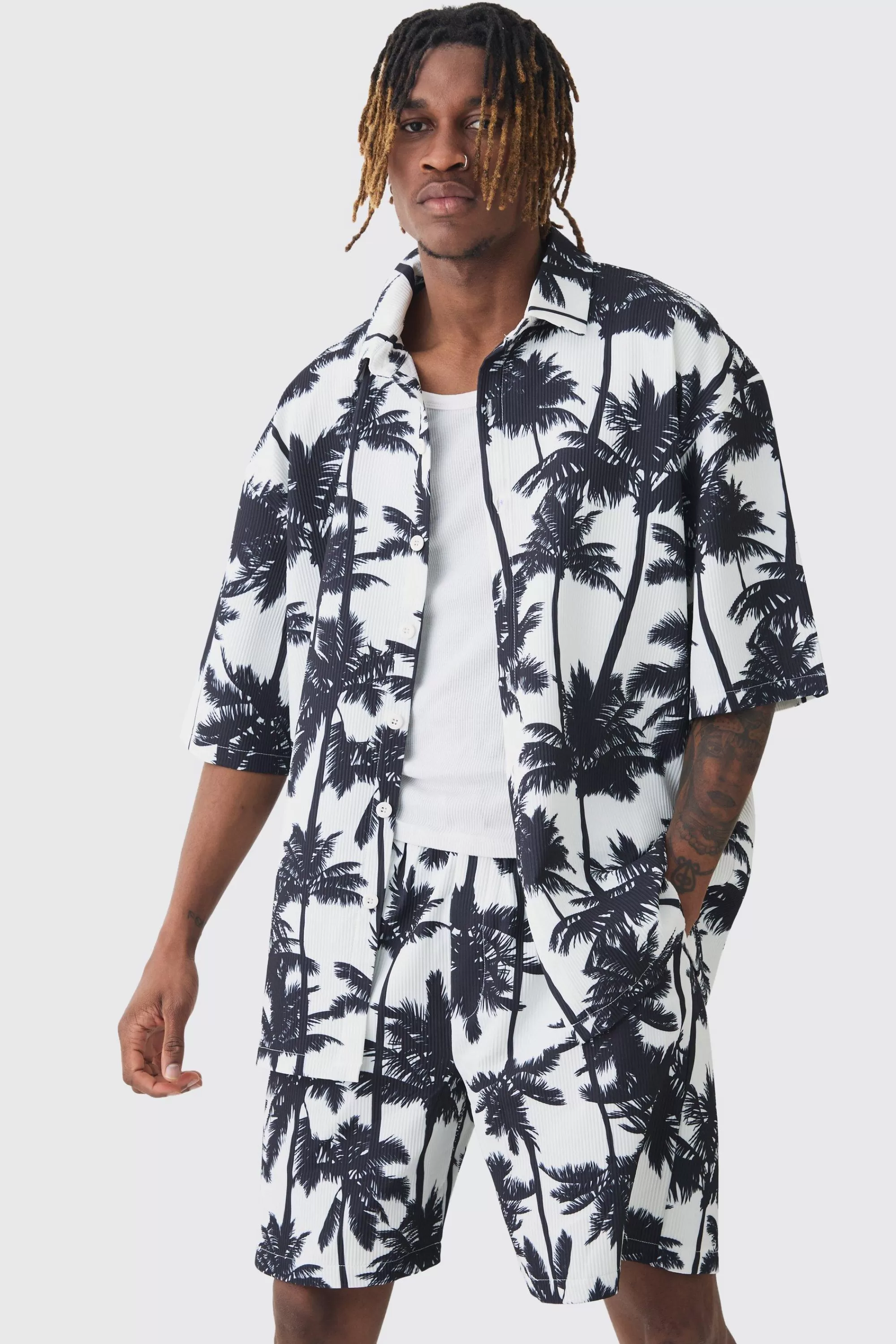 boohooMAN Tall Palm Printed Oversized Short Sleeve Pleated Shirt & Short Set | UK