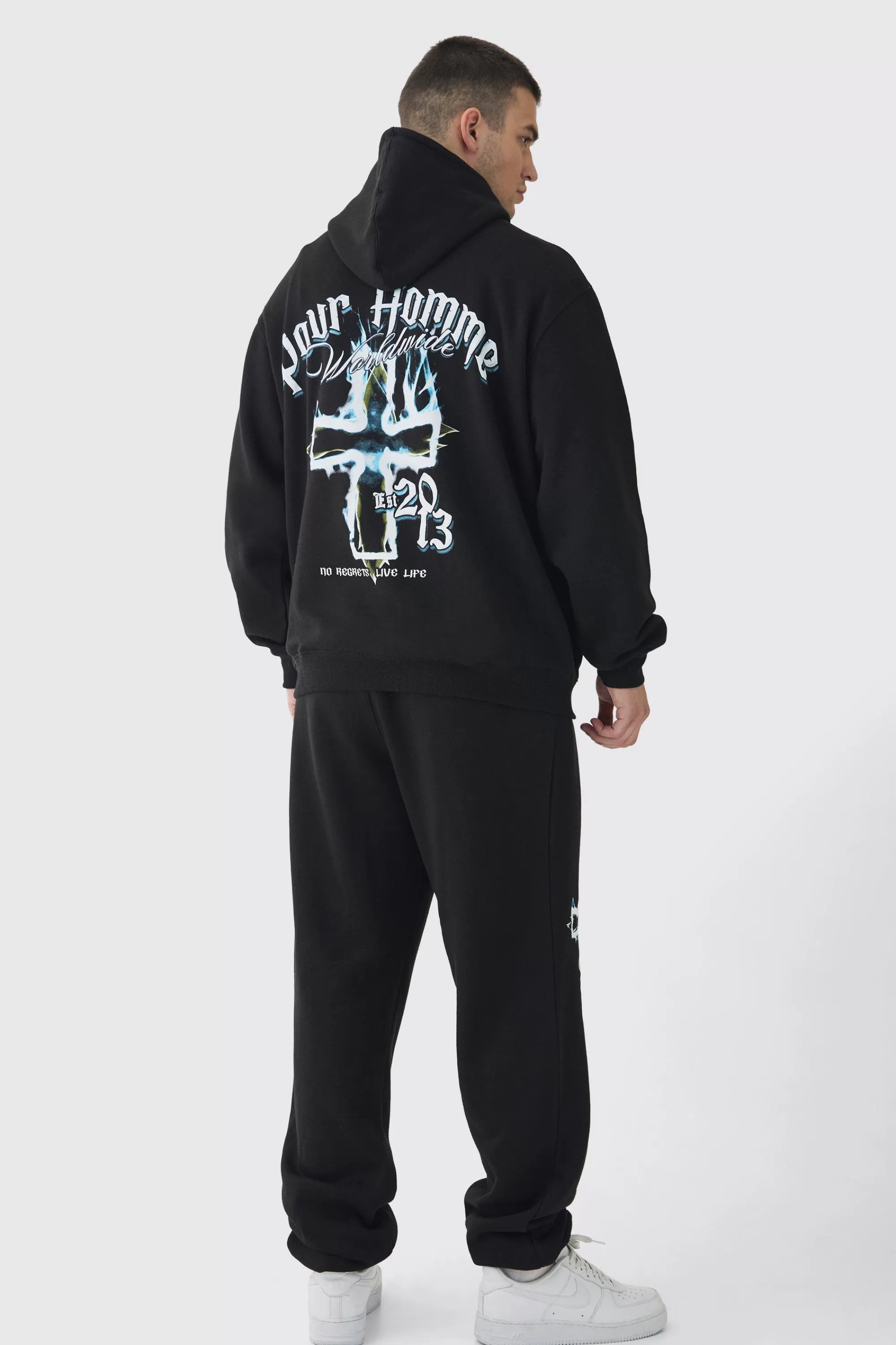boohooMAN Tall Pour Homme Gothic Cross Tracksuit | UK