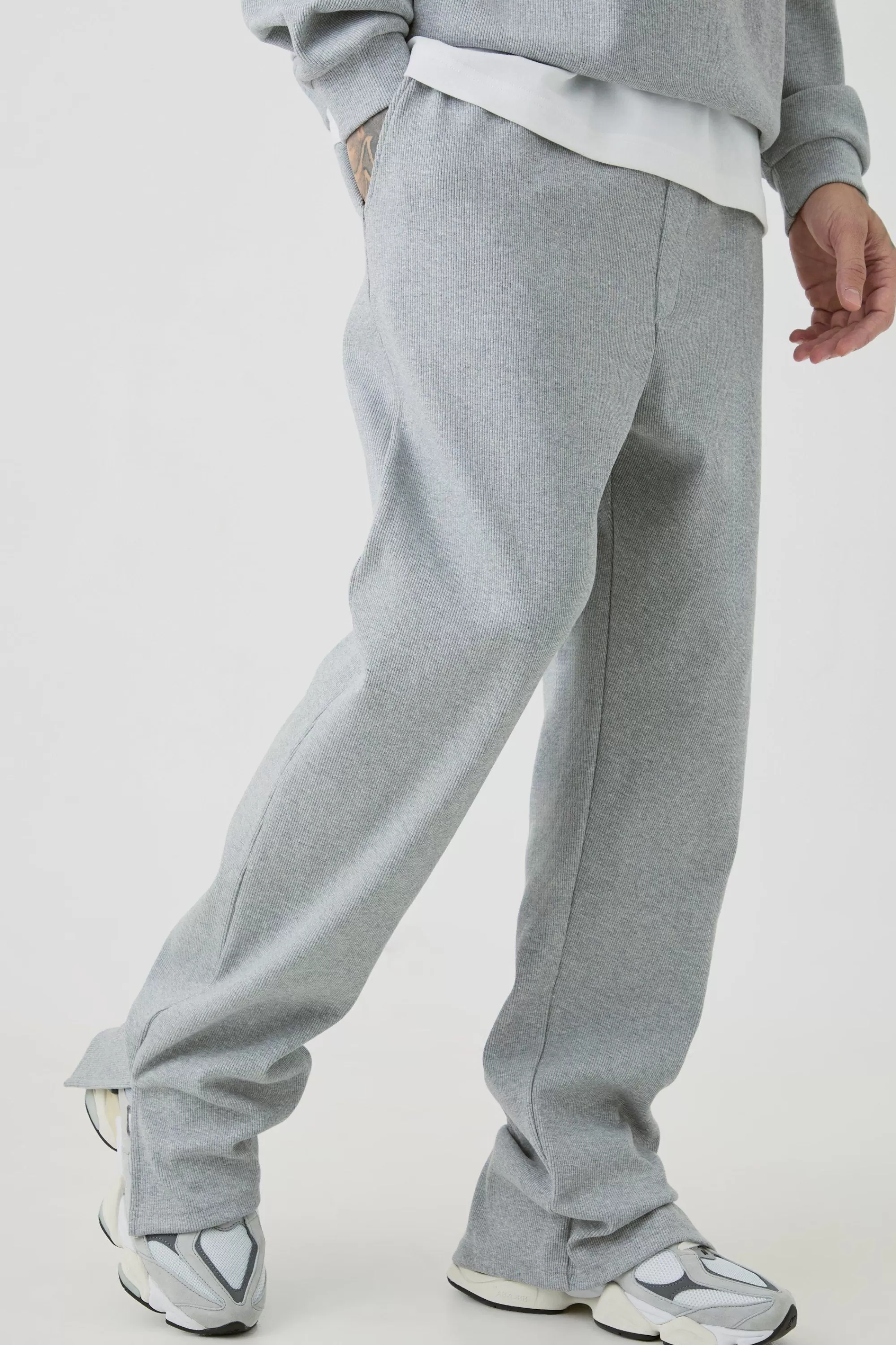 boohooMAN Tall Regular Fit Heavyweight Ribbed Split Hem Jogger | UK