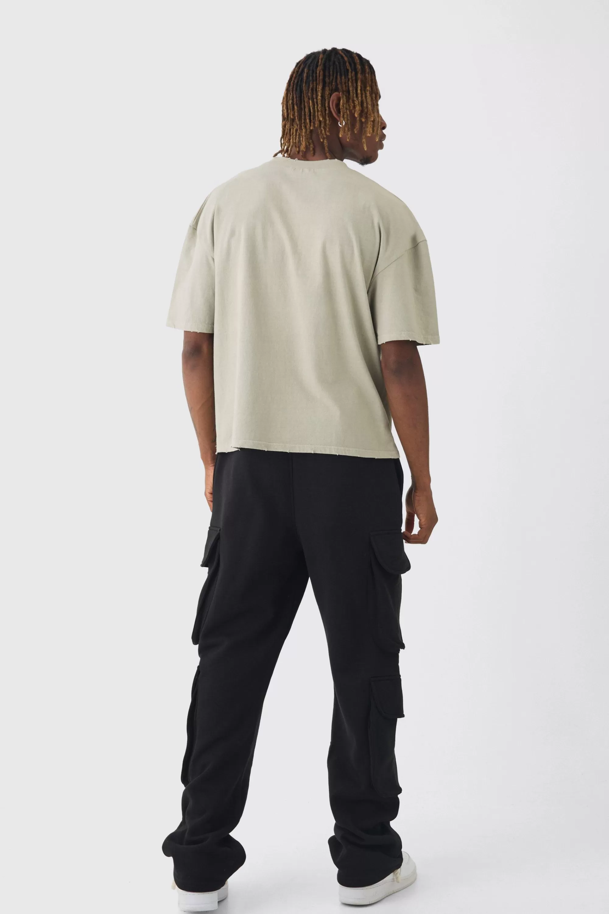 boohooMAN Tall Relaxed Cargo Pocket Jogger | UK