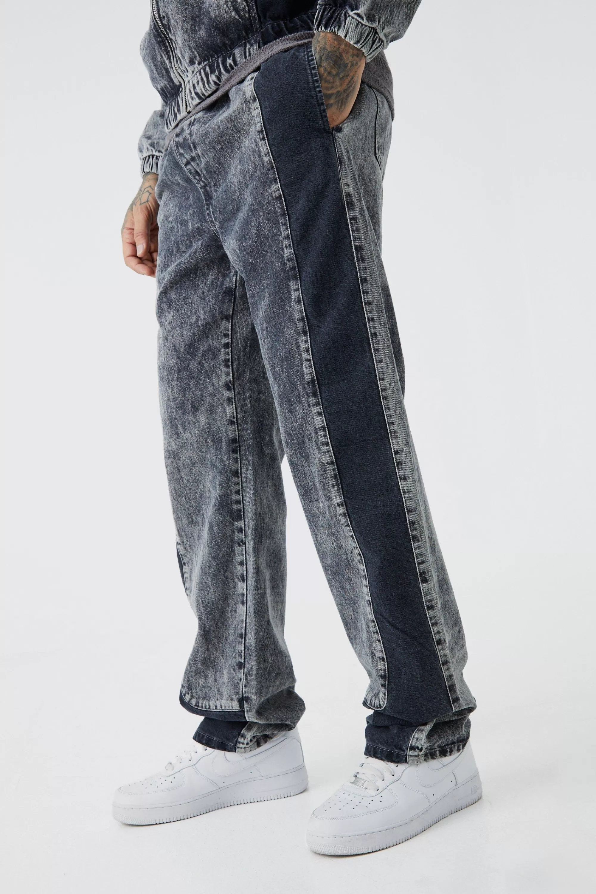 boohooMAN Tall Relaxed Fit Acid Wash Denim Jogger | UK