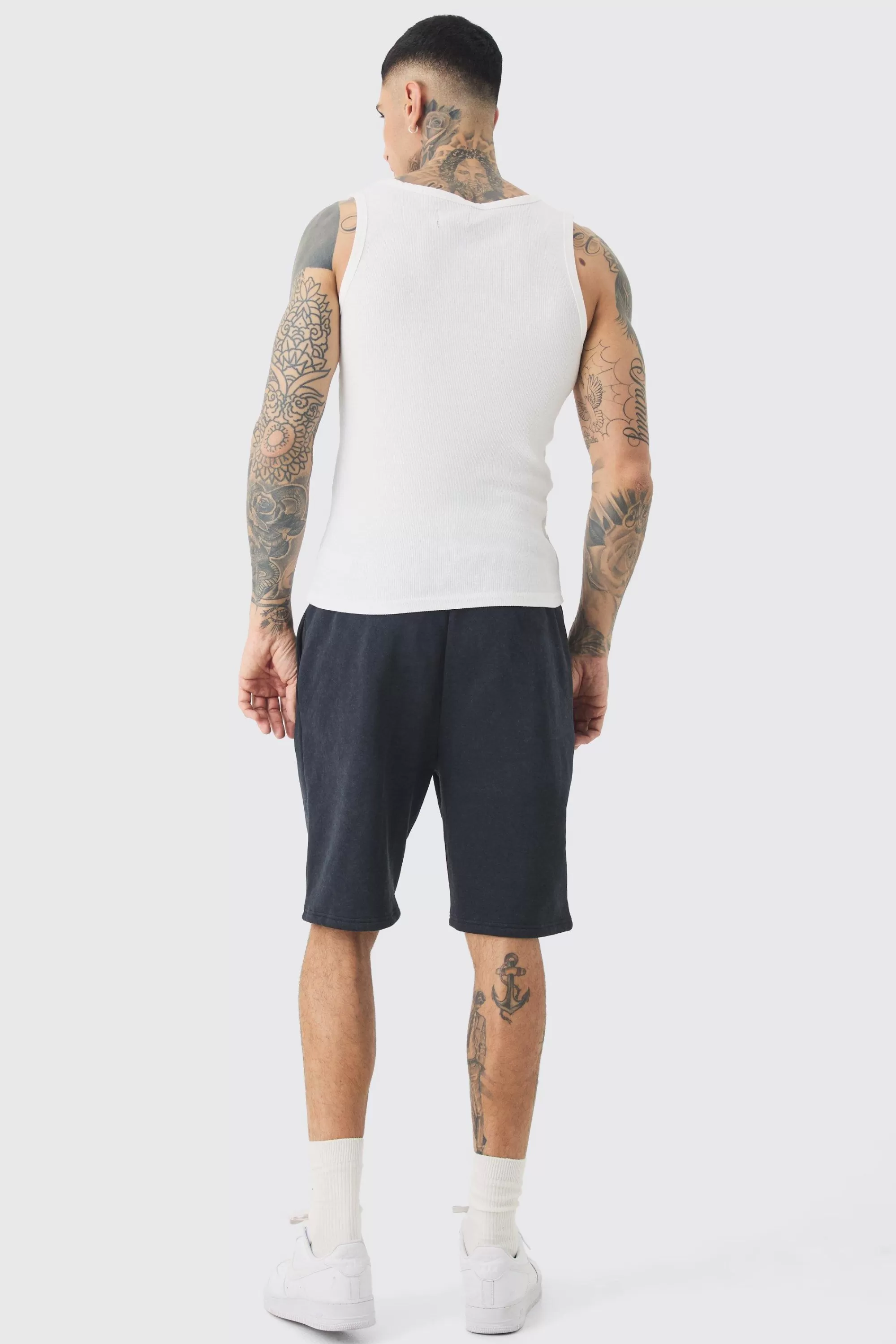 boohooMAN Tall Relaxed Washed Jersey Shorts | UK
