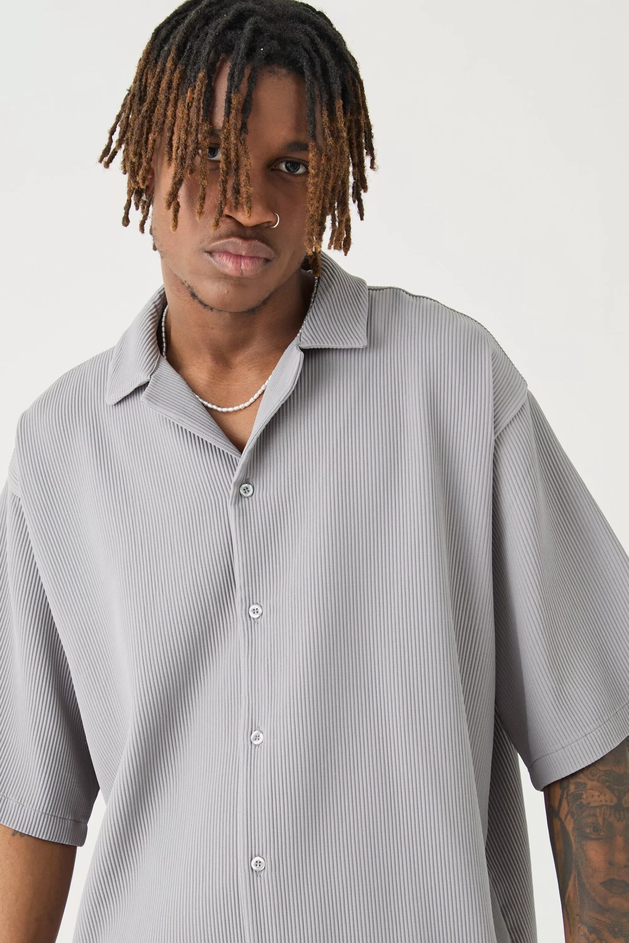 boohooMAN Tall Short Sleeve Pleated Oversized Shirt | UK