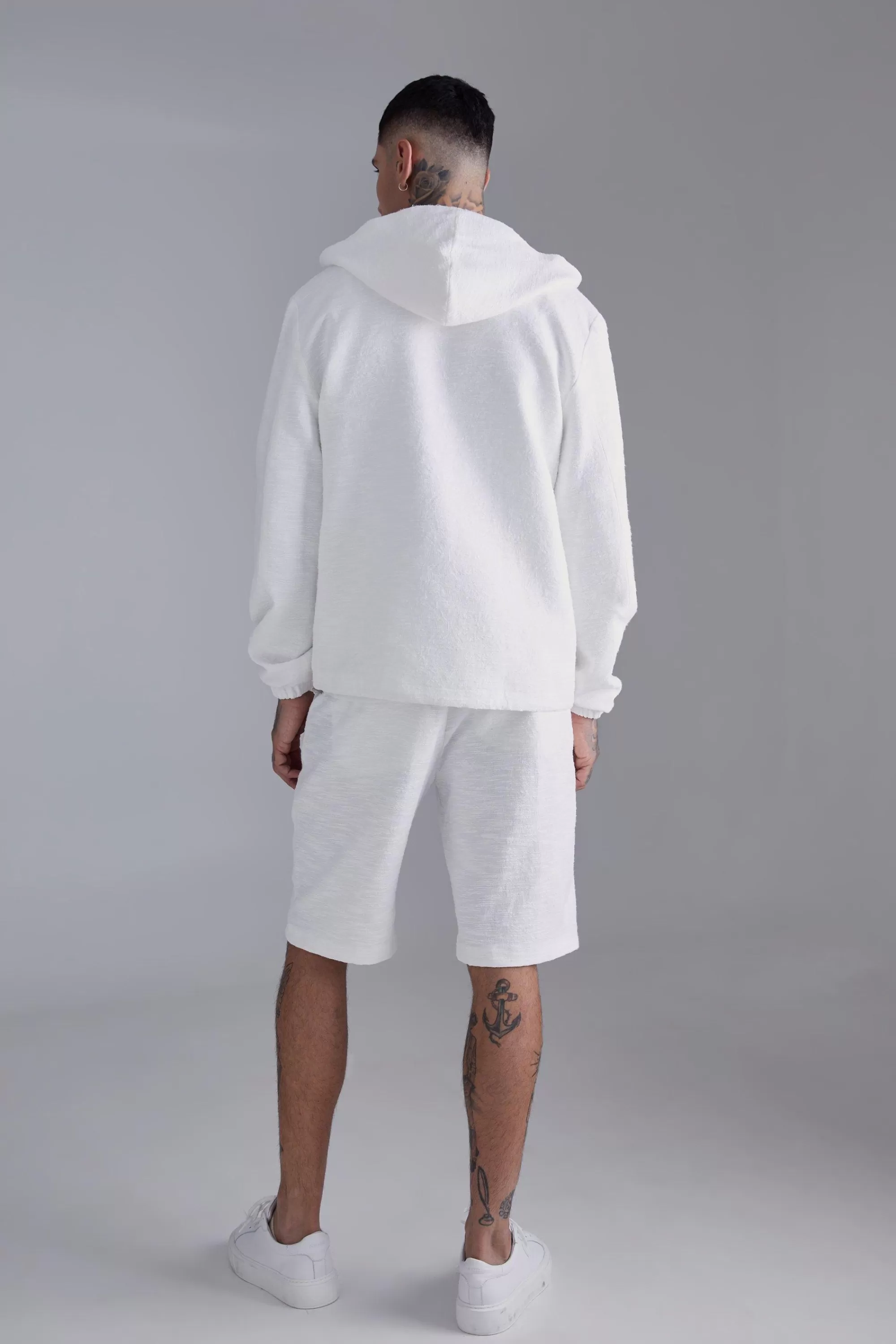 boohooMAN Tall Textured Cotton Jacquard Smart Cargo Shorts | UK