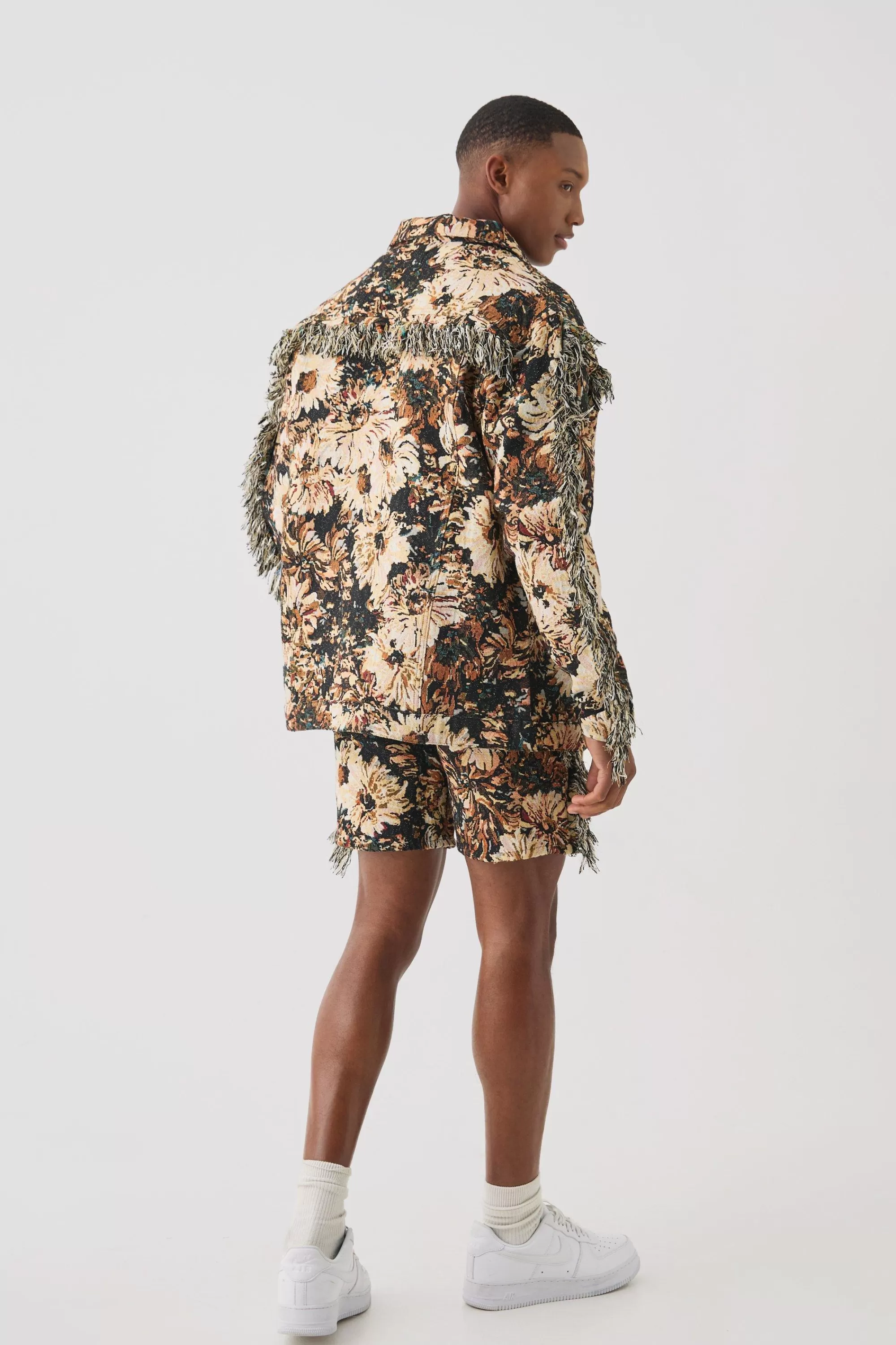 boohooMAN Tapestry Frayed Relaxed Fit Shorts | UK