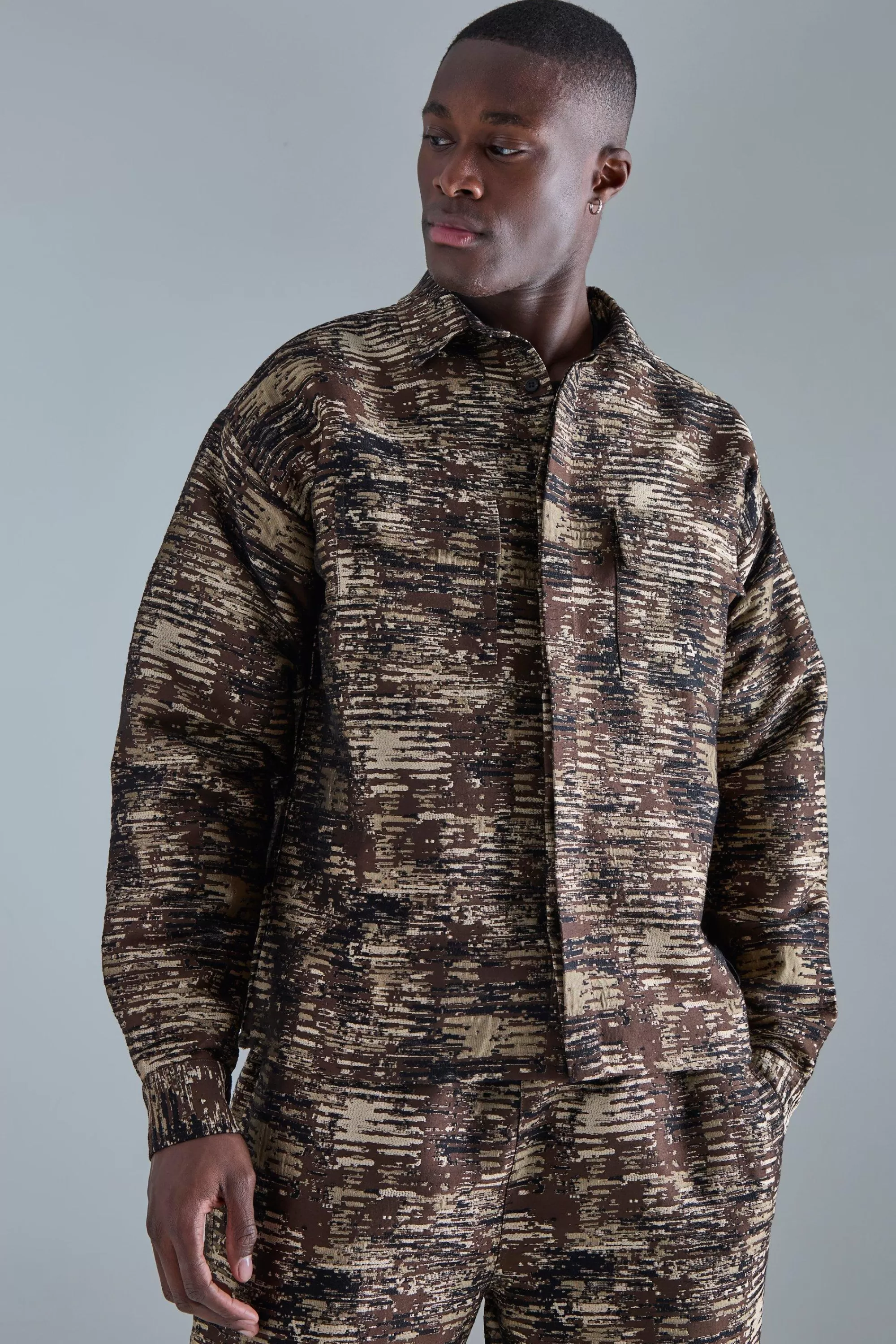 boohooMAN Textured Camo Patch Pocket Set | UK